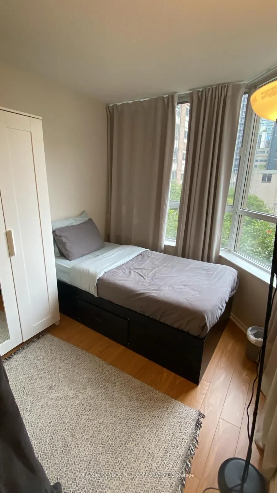 44 Gerrard Street W, #503