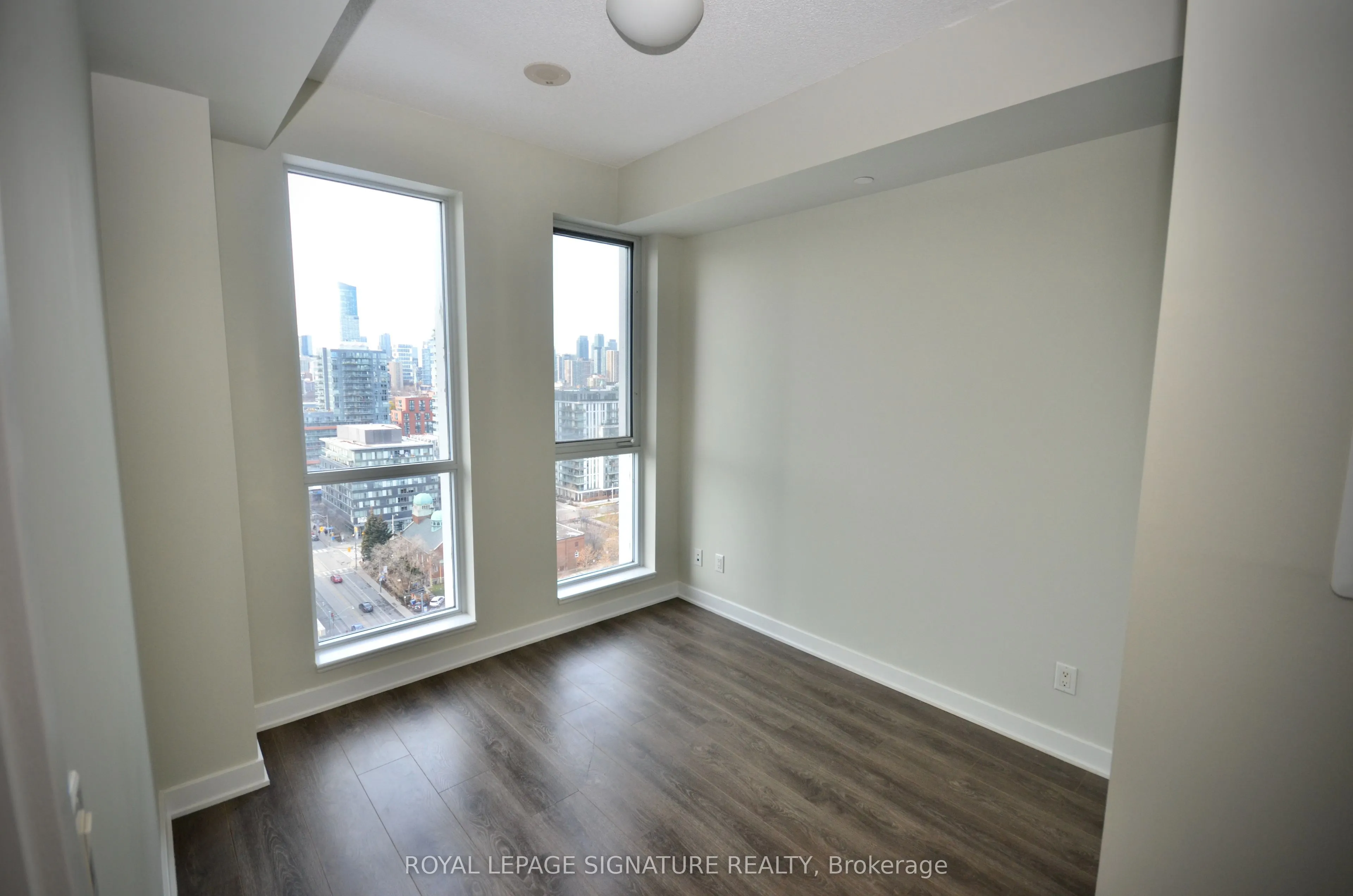 170 Sumach Street, #1708