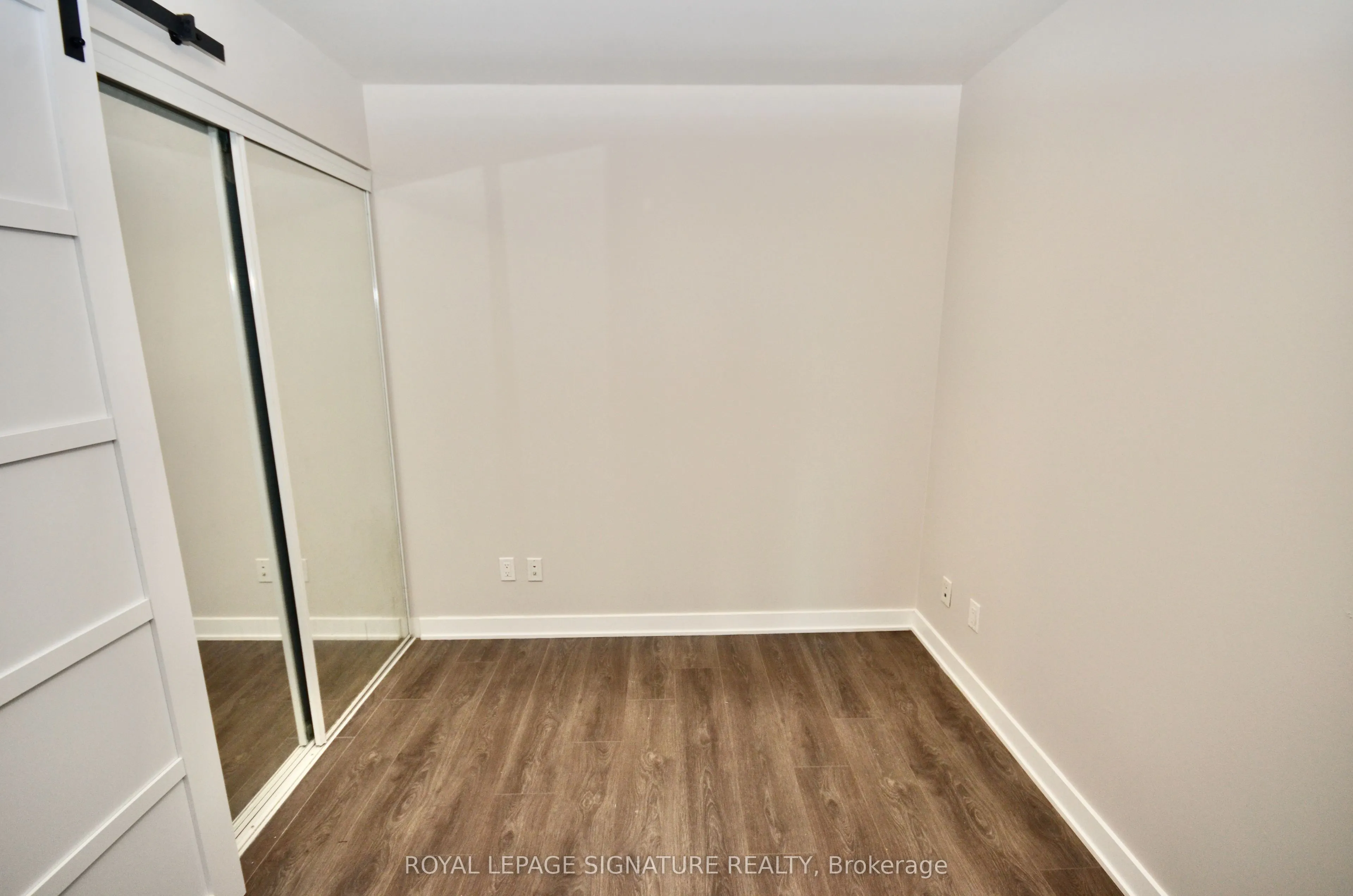 170 Sumach Street, #1708