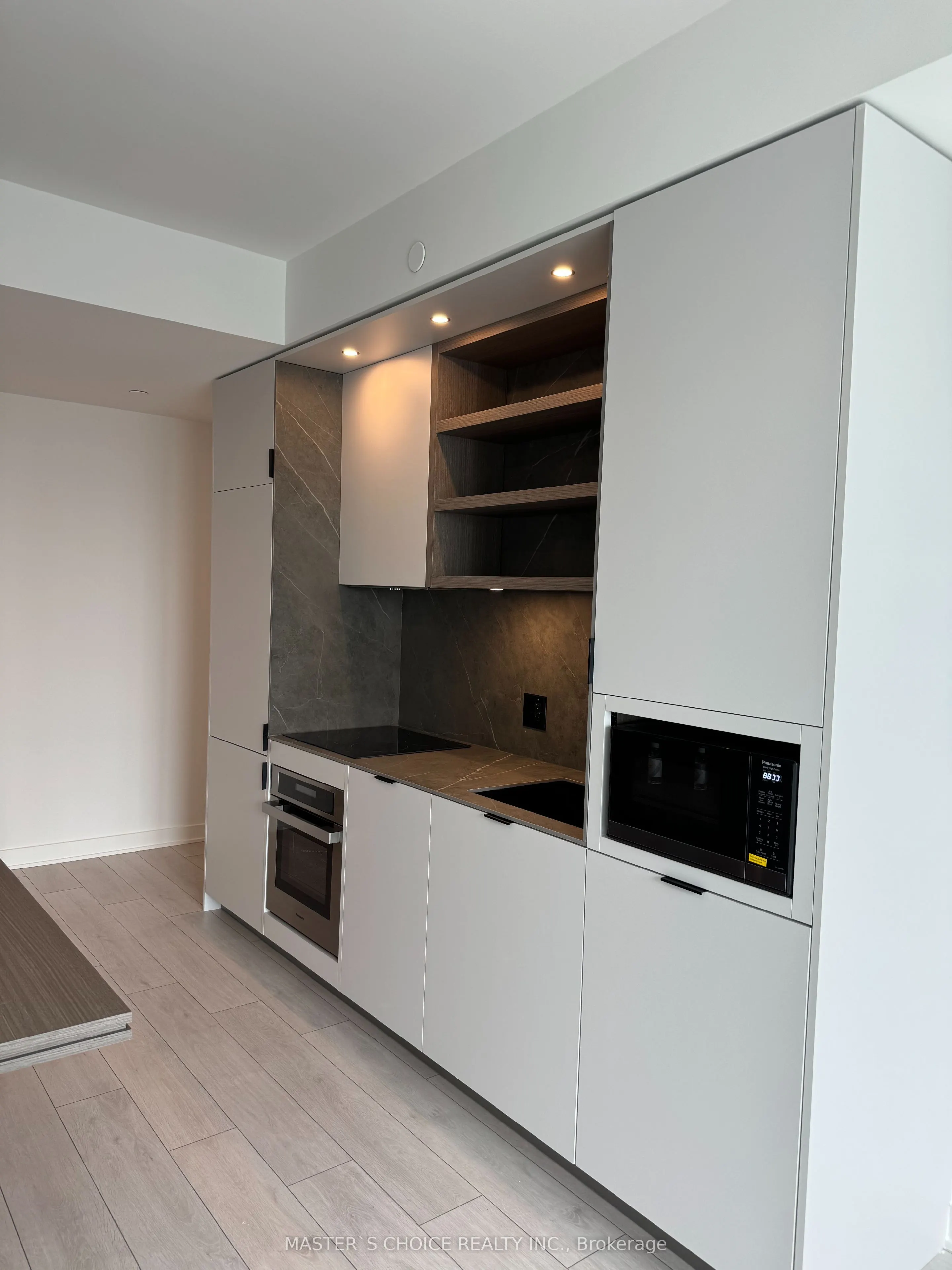 55 Charles Street E, #3201