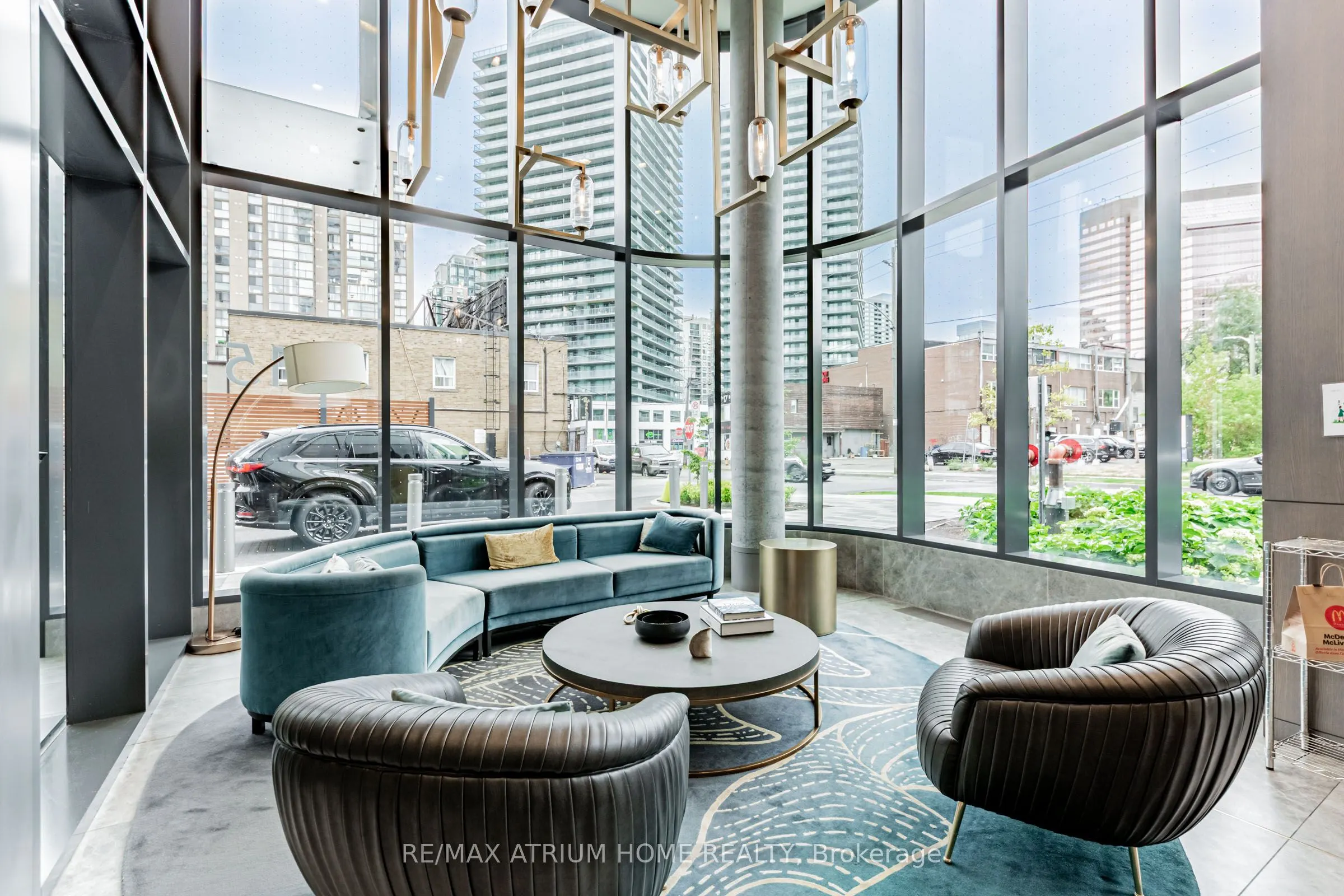 15 Holmes Avenue, #2509