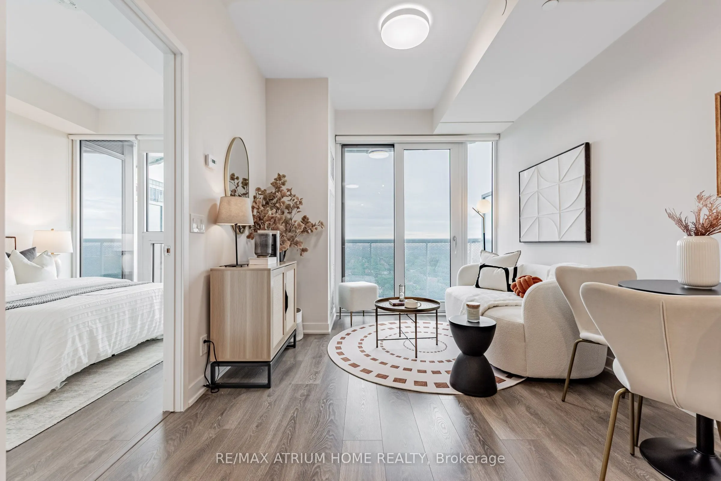 15 Holmes Avenue, #2509