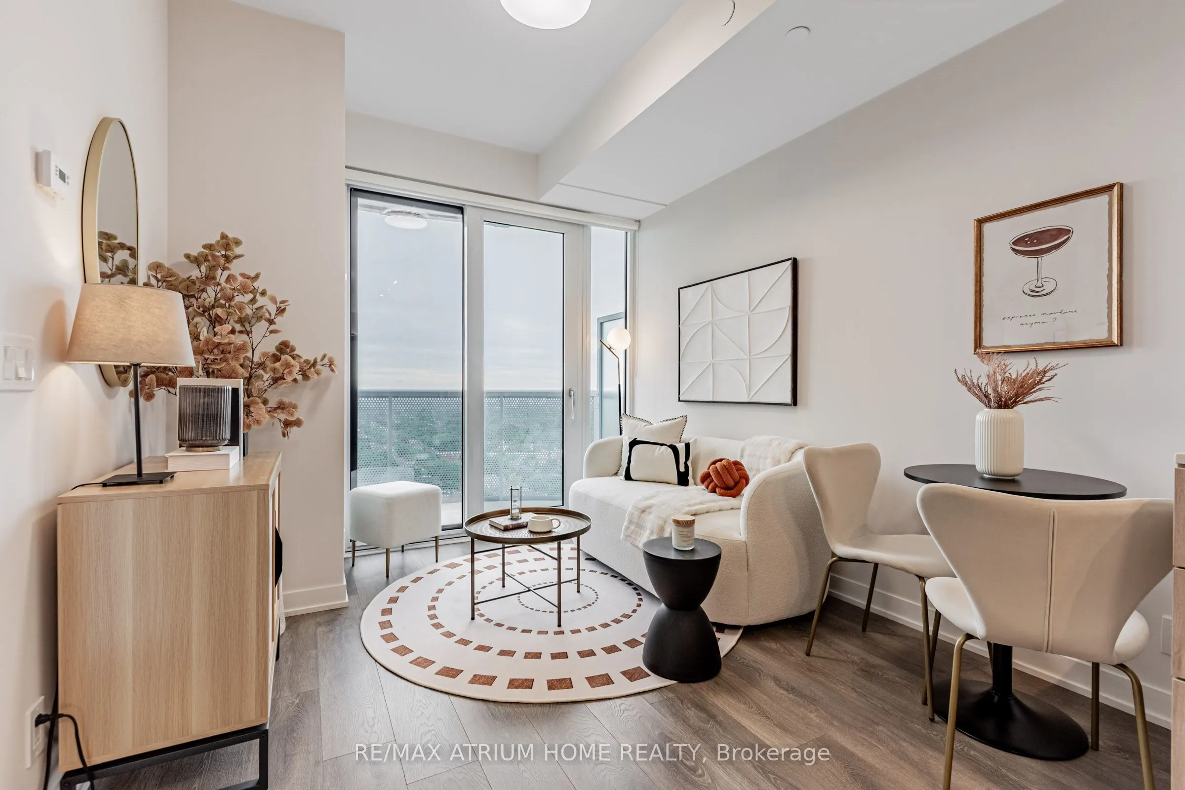 15 Holmes Avenue, #2509