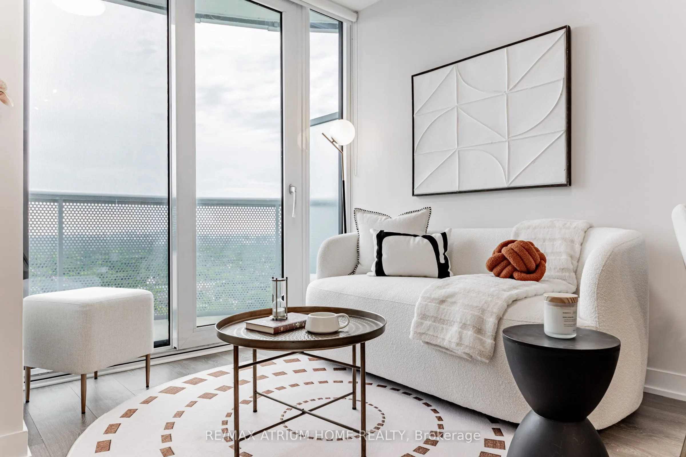 15 Holmes Avenue, #2509