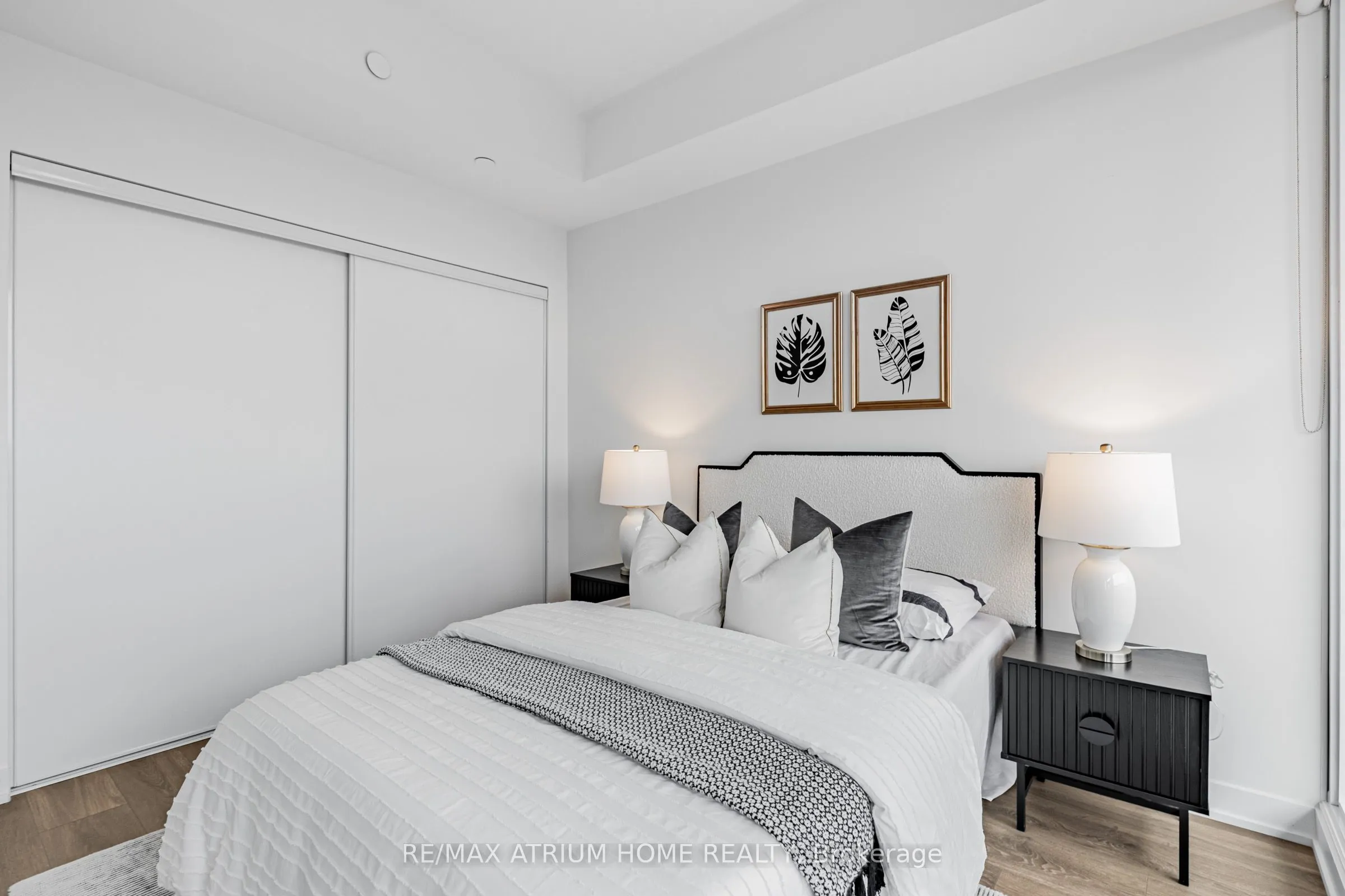 15 Holmes Avenue, #2509