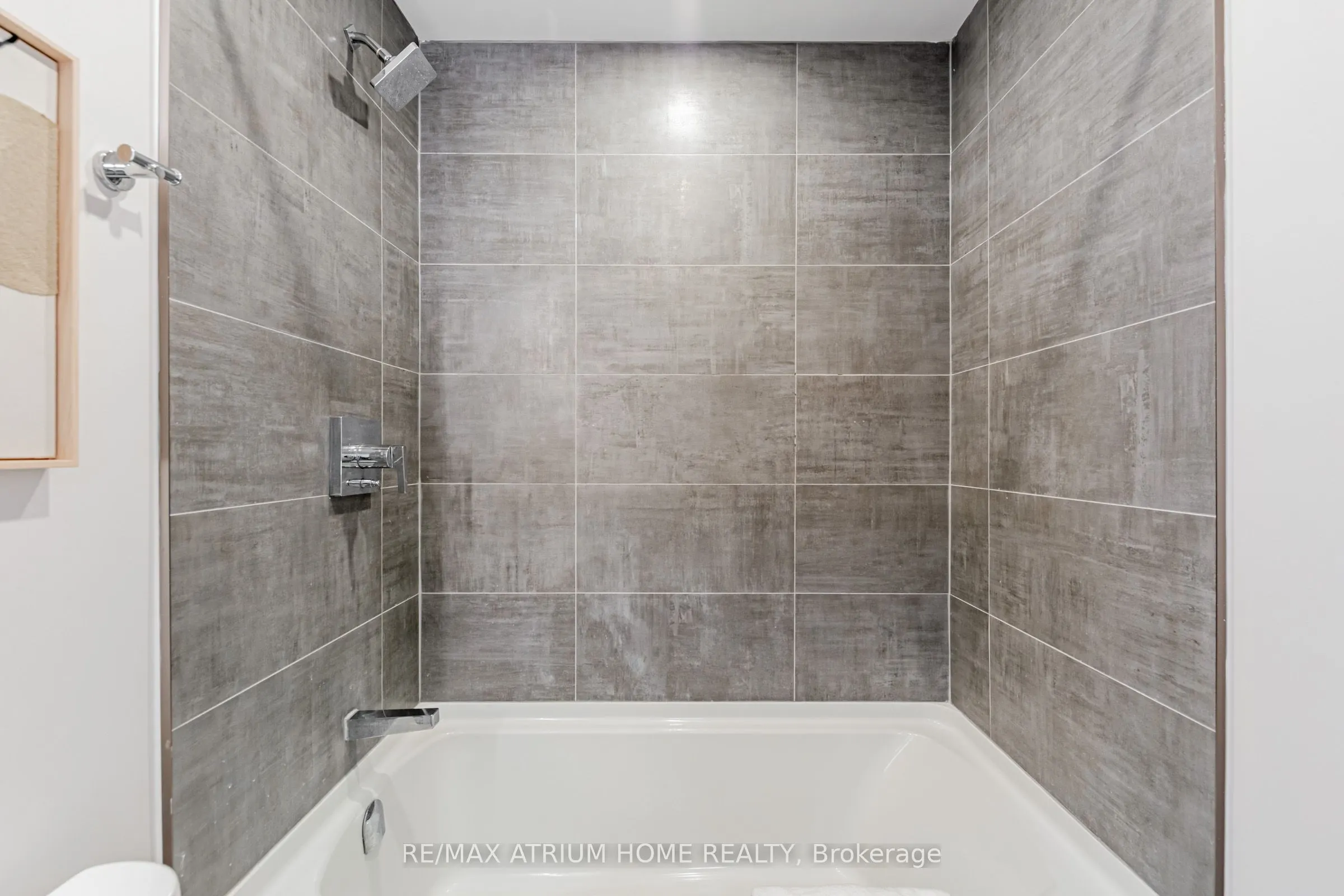 15 Holmes Avenue, #2509