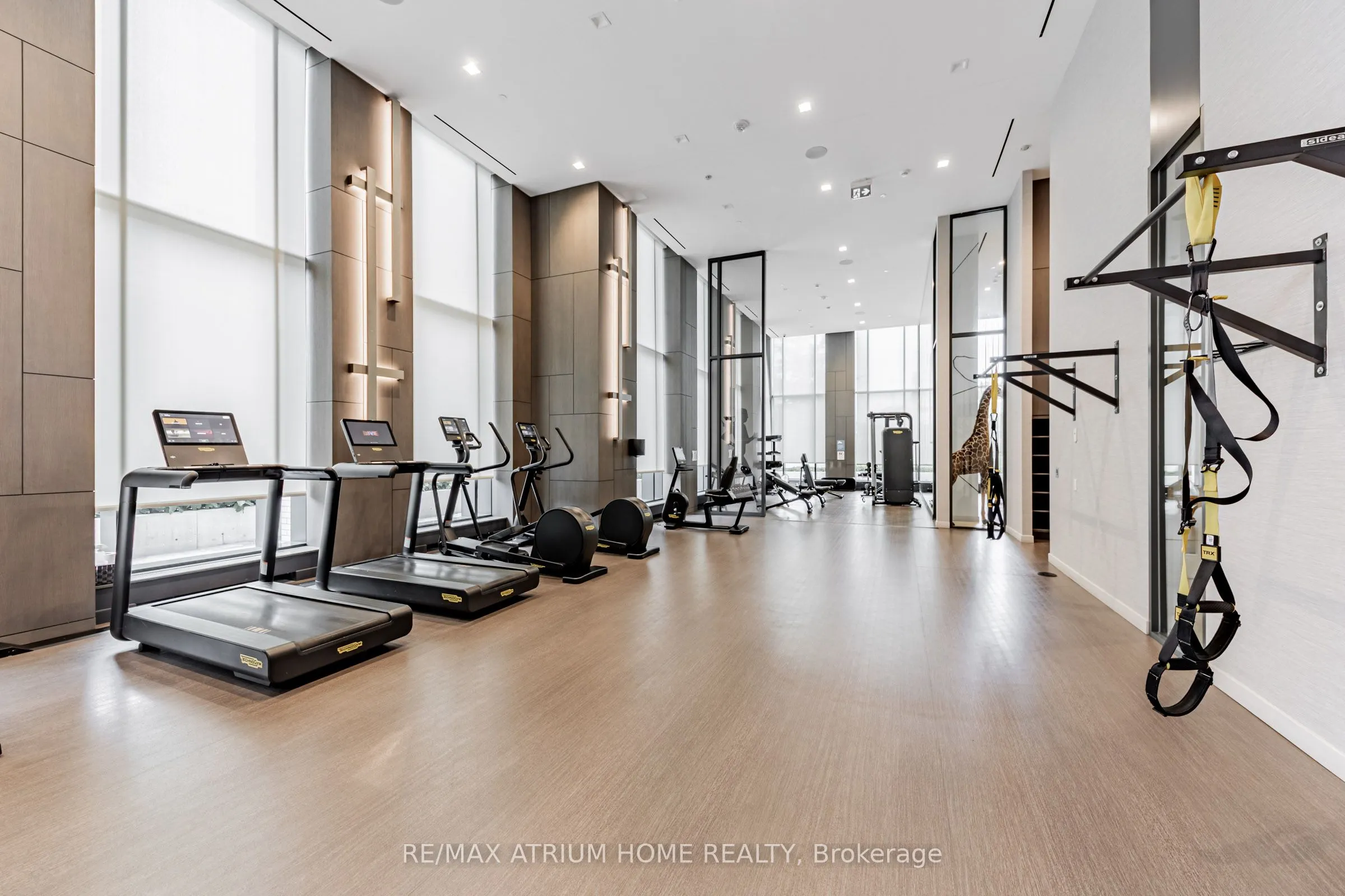 15 Holmes Avenue, #2509