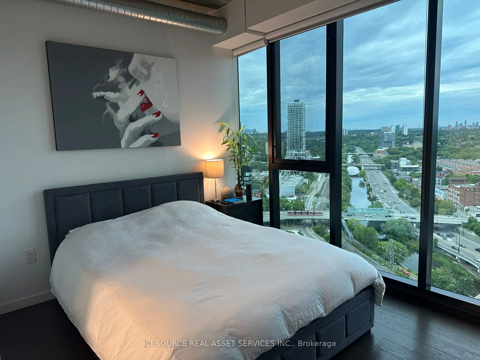 170 Bayview Avenue, #2407