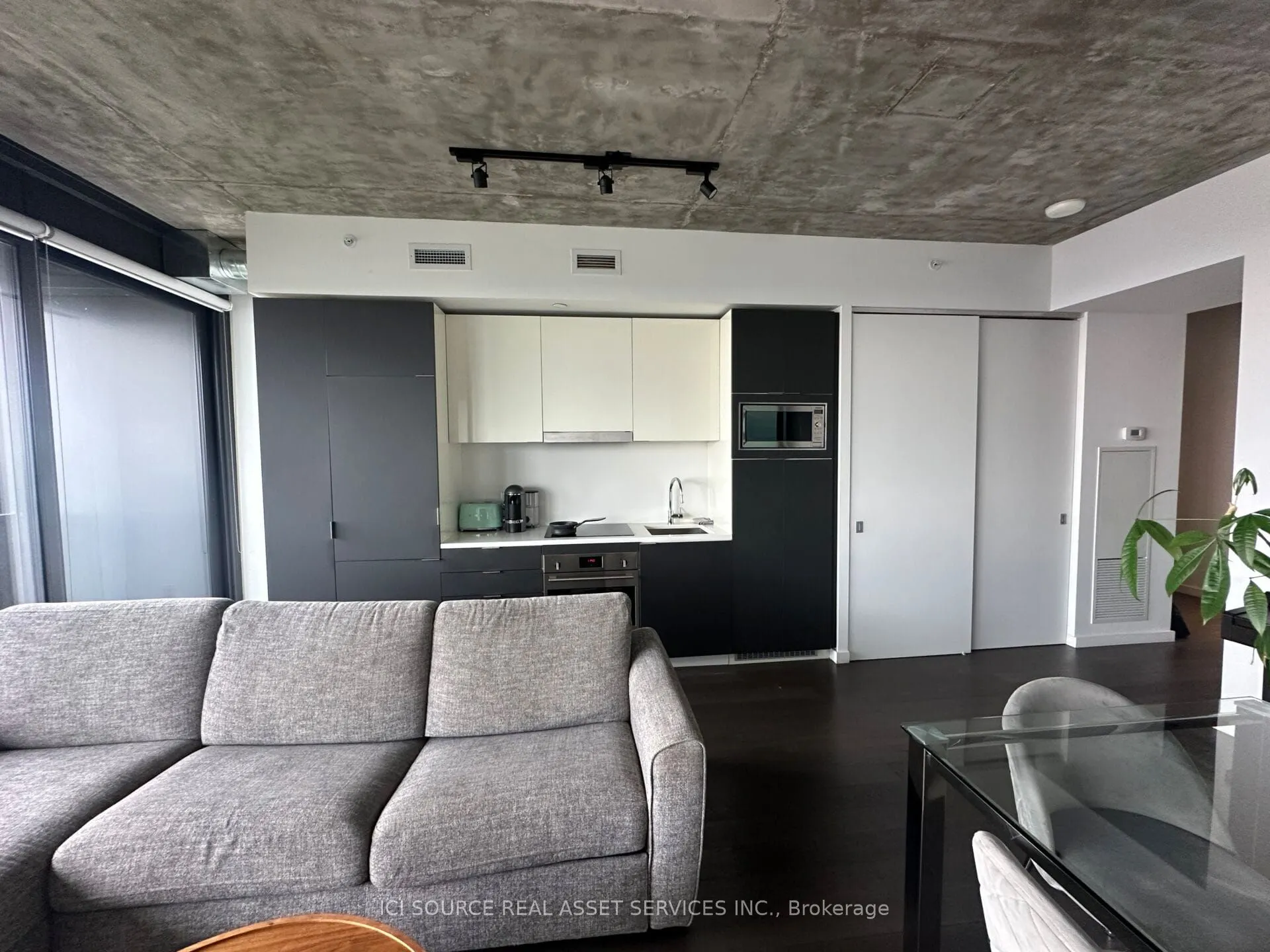 170 Bayview Avenue, #2407