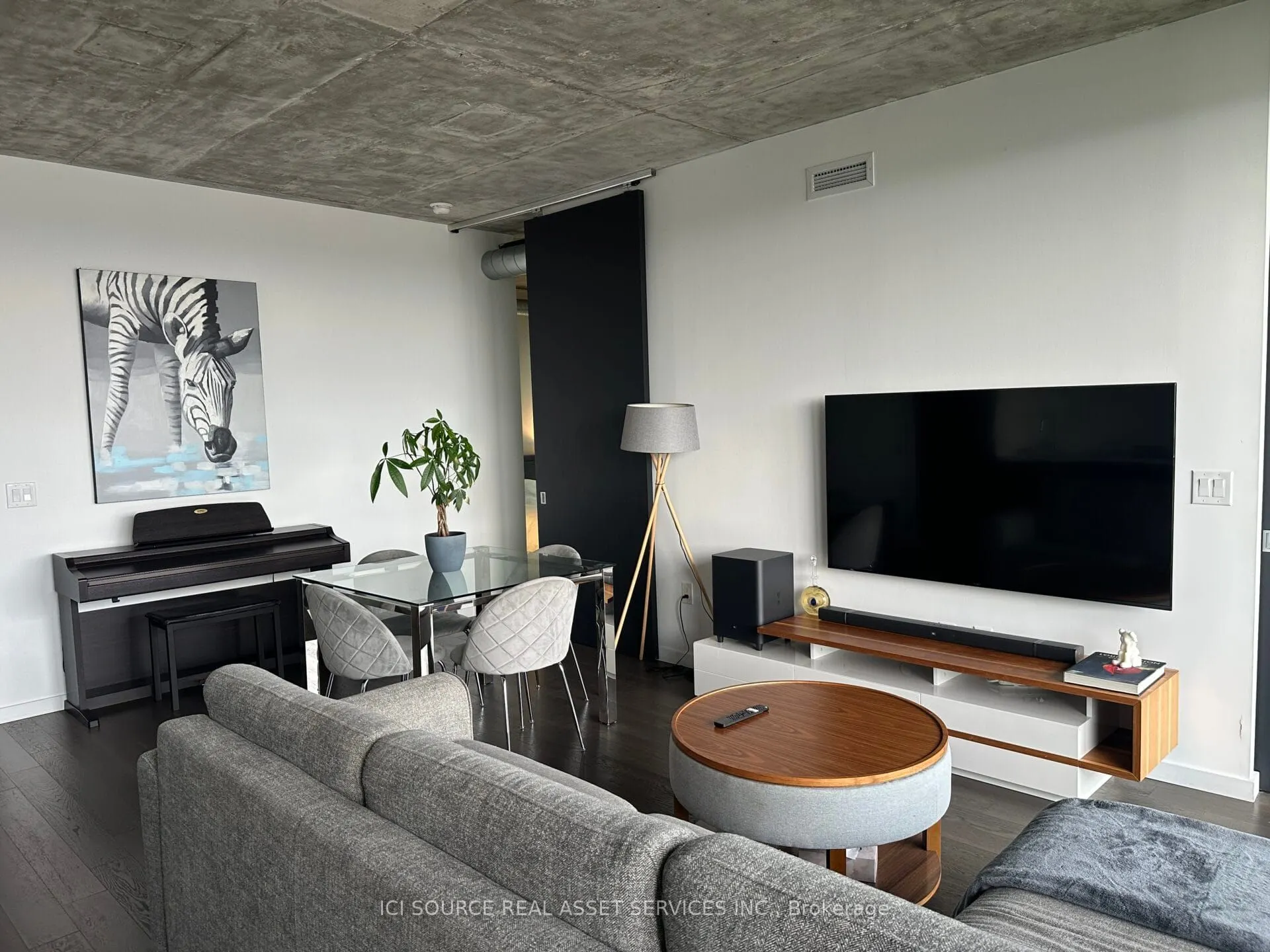 170 Bayview Avenue, #2407