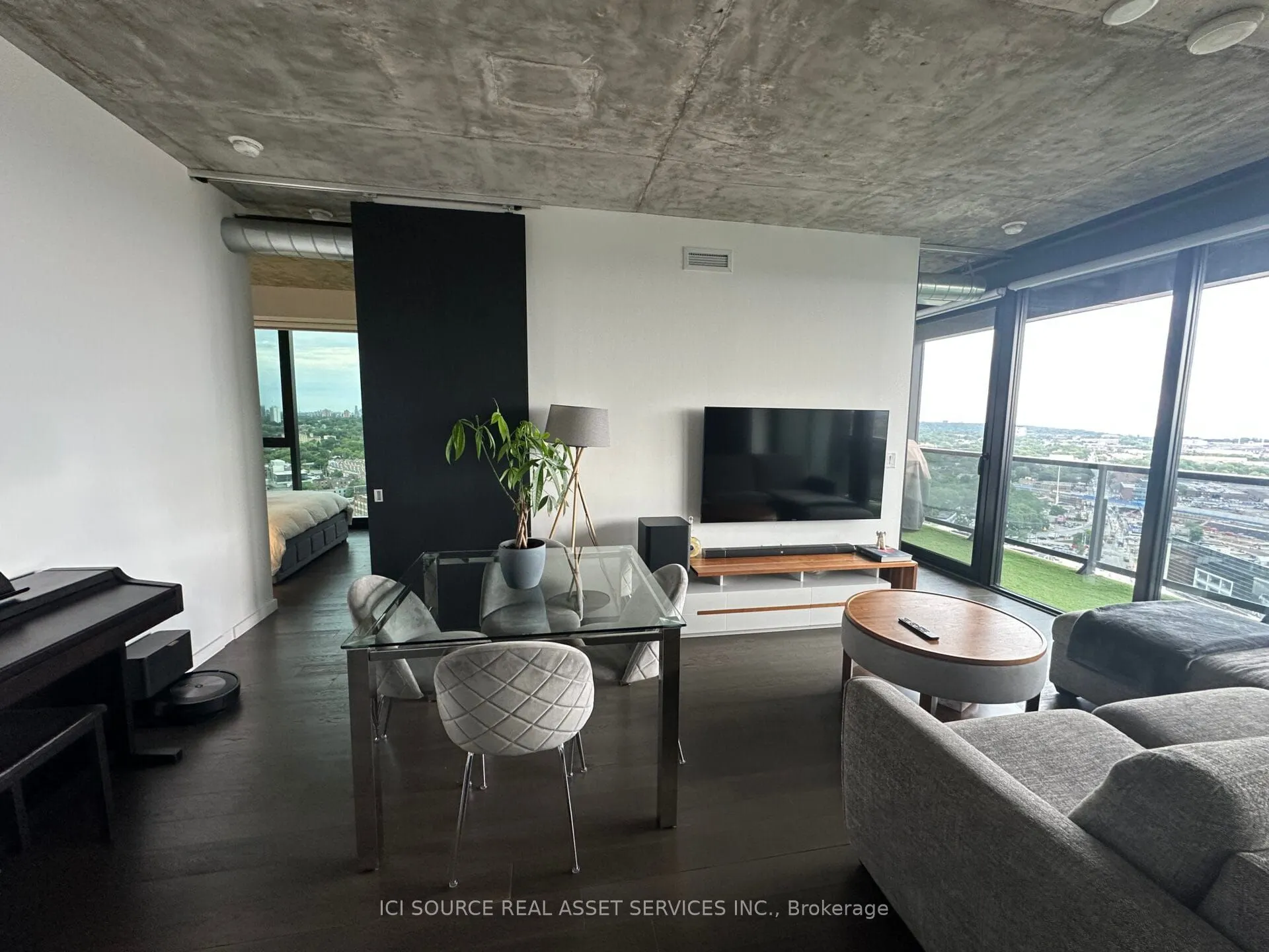 170 Bayview Avenue, #2407