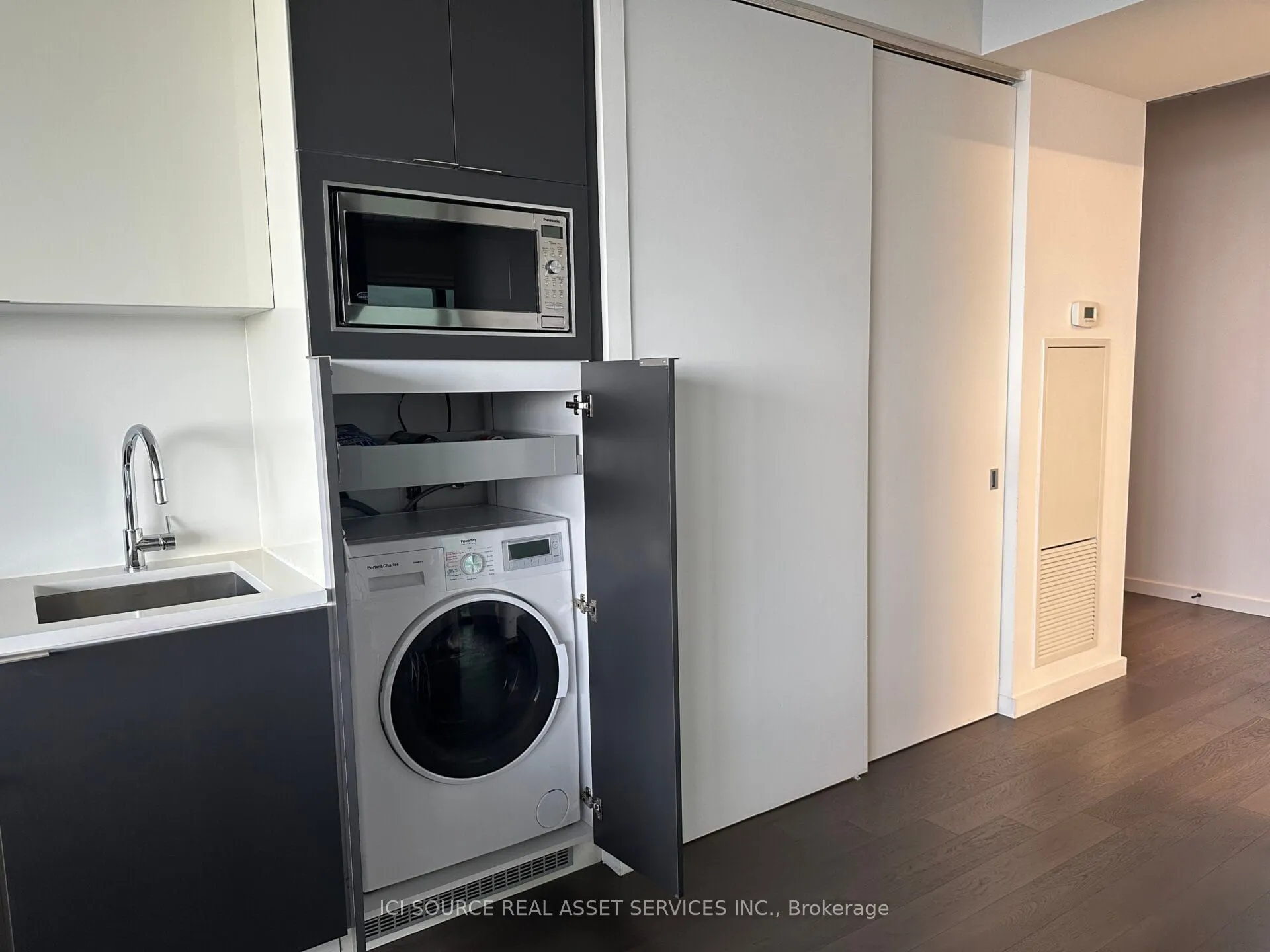 170 Bayview Avenue, #2407