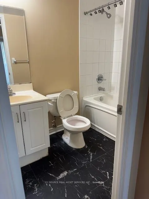 8 Rean Drive, #1807