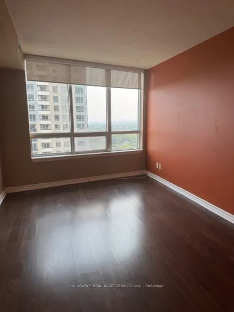 8 Rean Drive, #1807