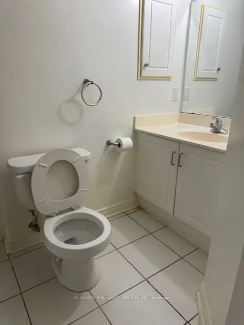 8 Rean Drive, #1807