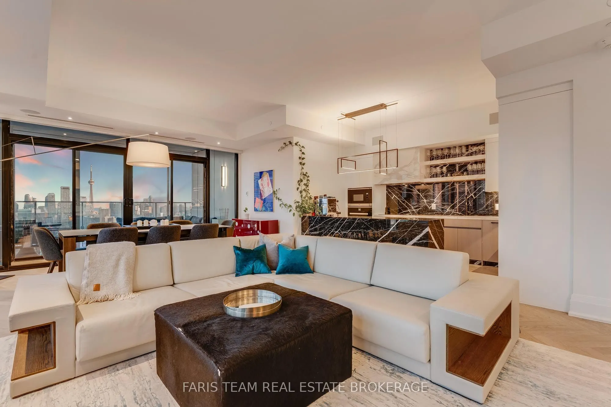200 Cumberland Street, #3501