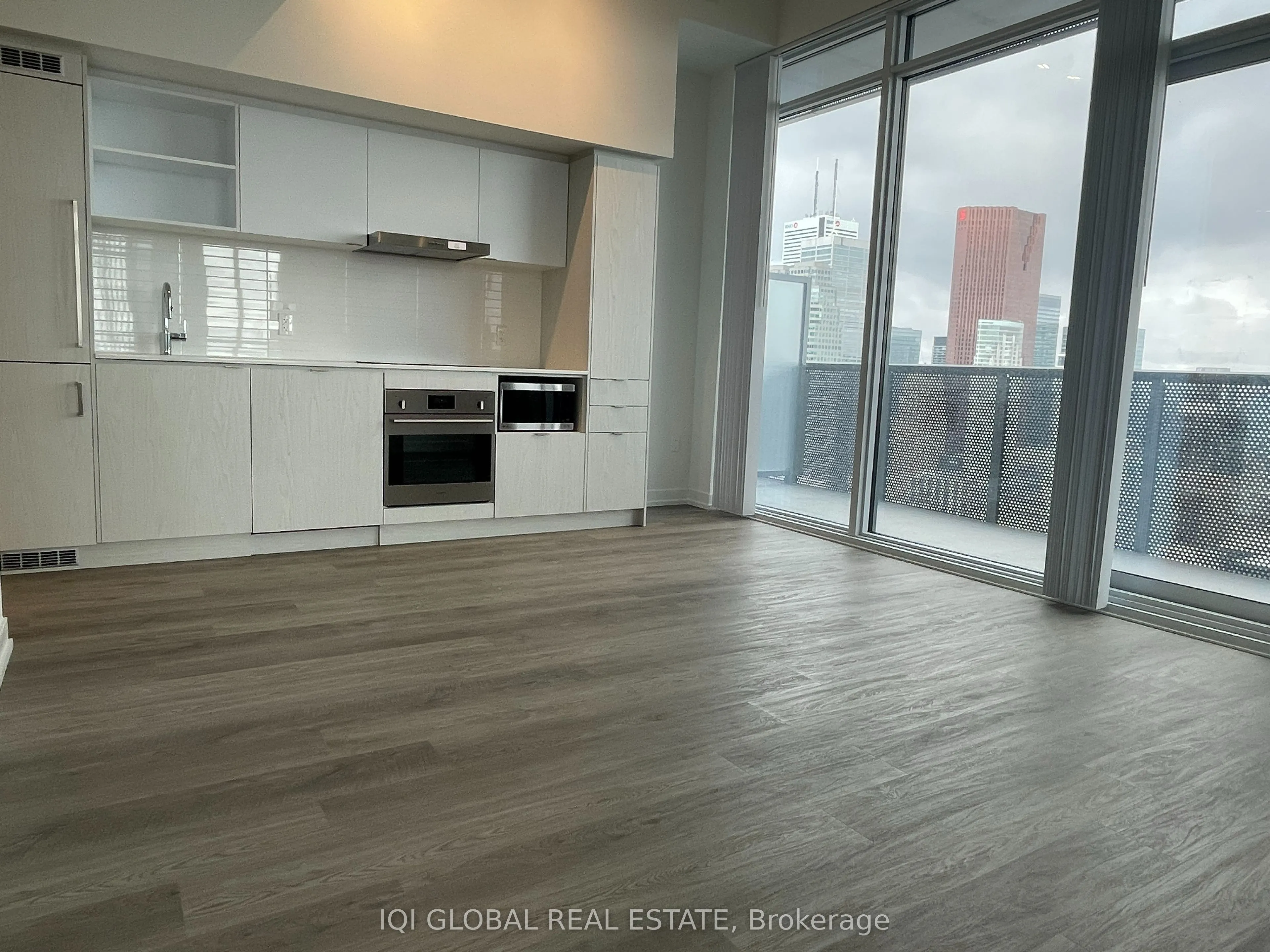 55 Cooper Street, #5105