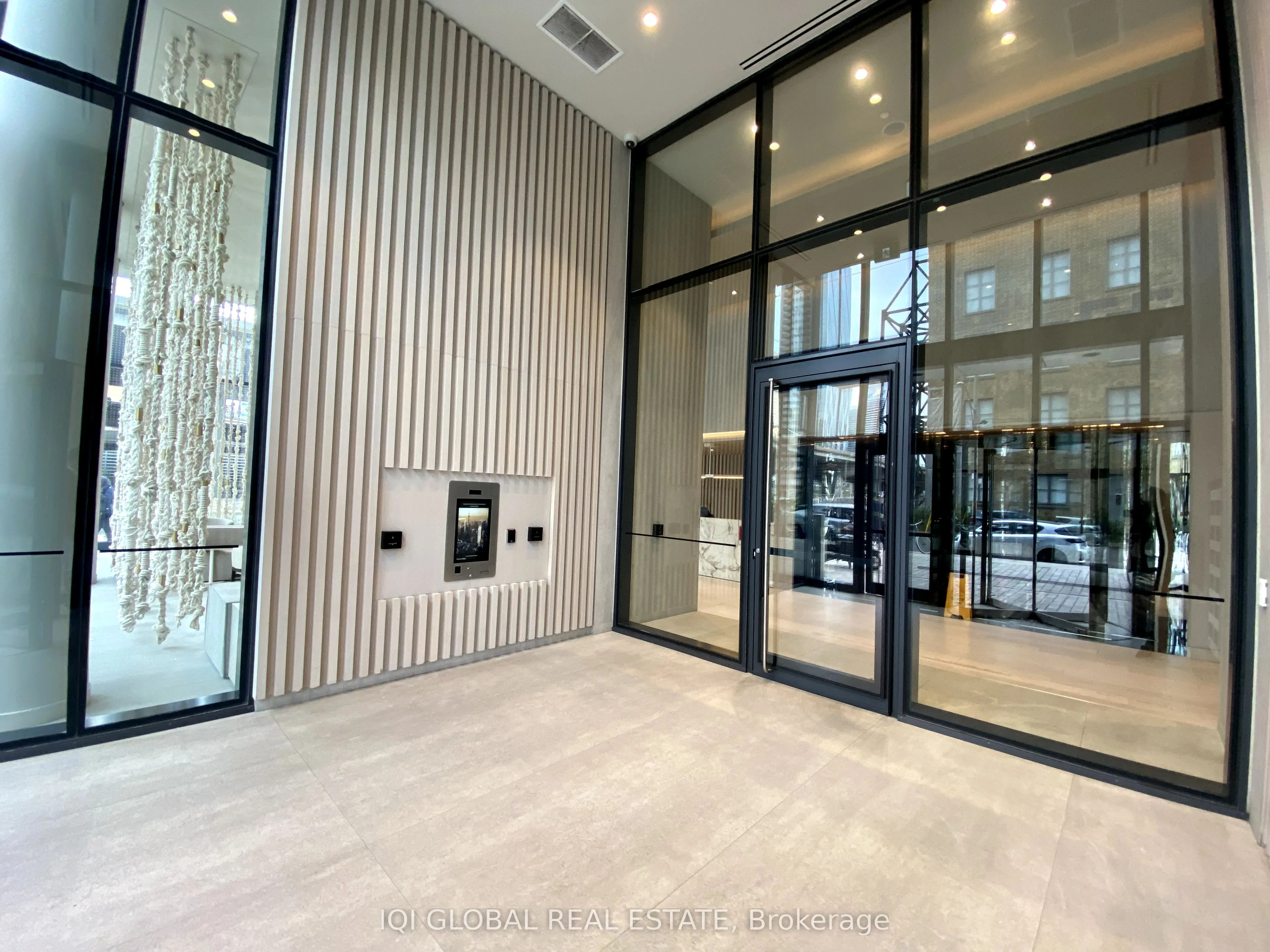 55 Cooper Street, #5105