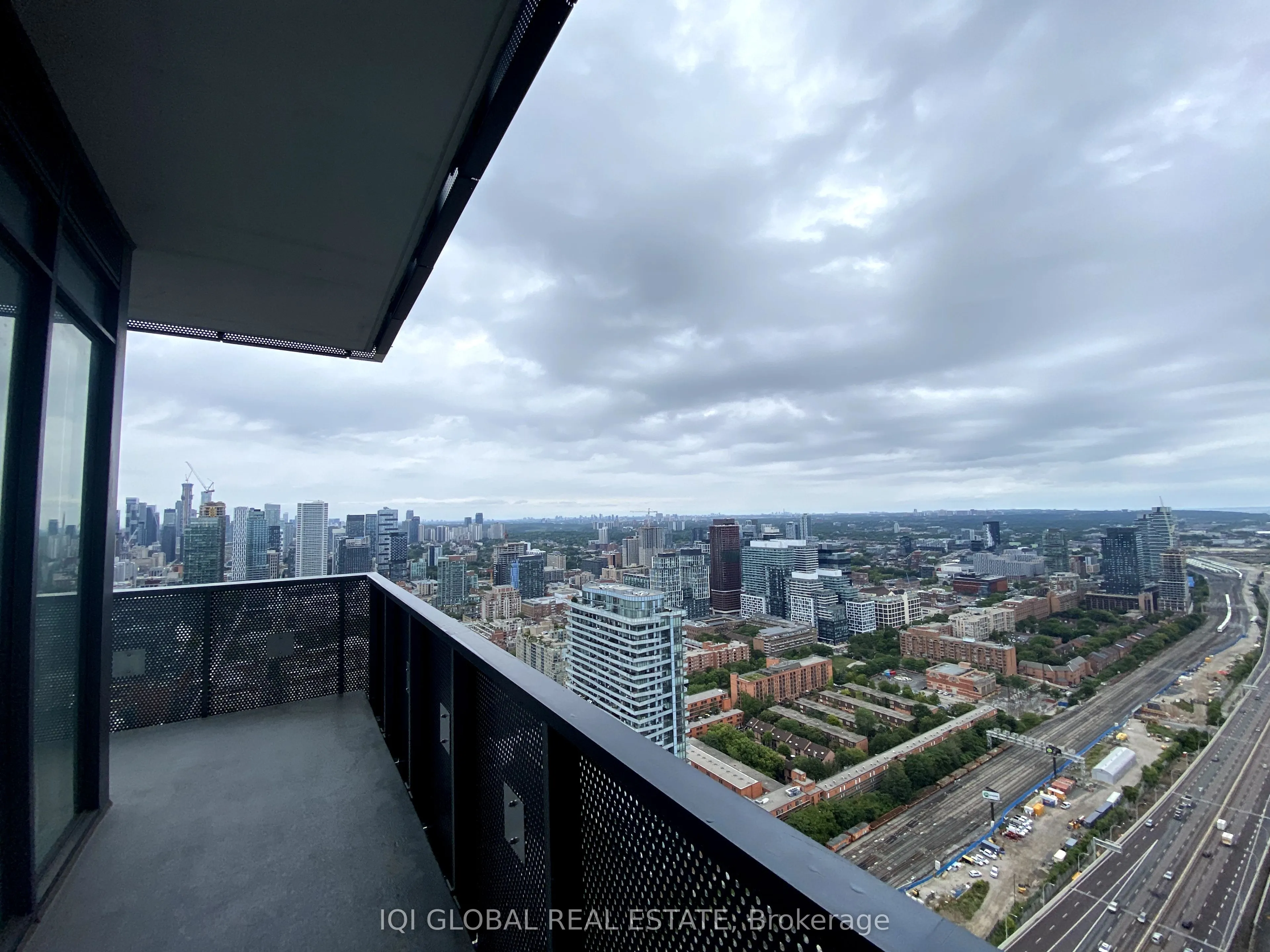 55 Cooper Street, #5105