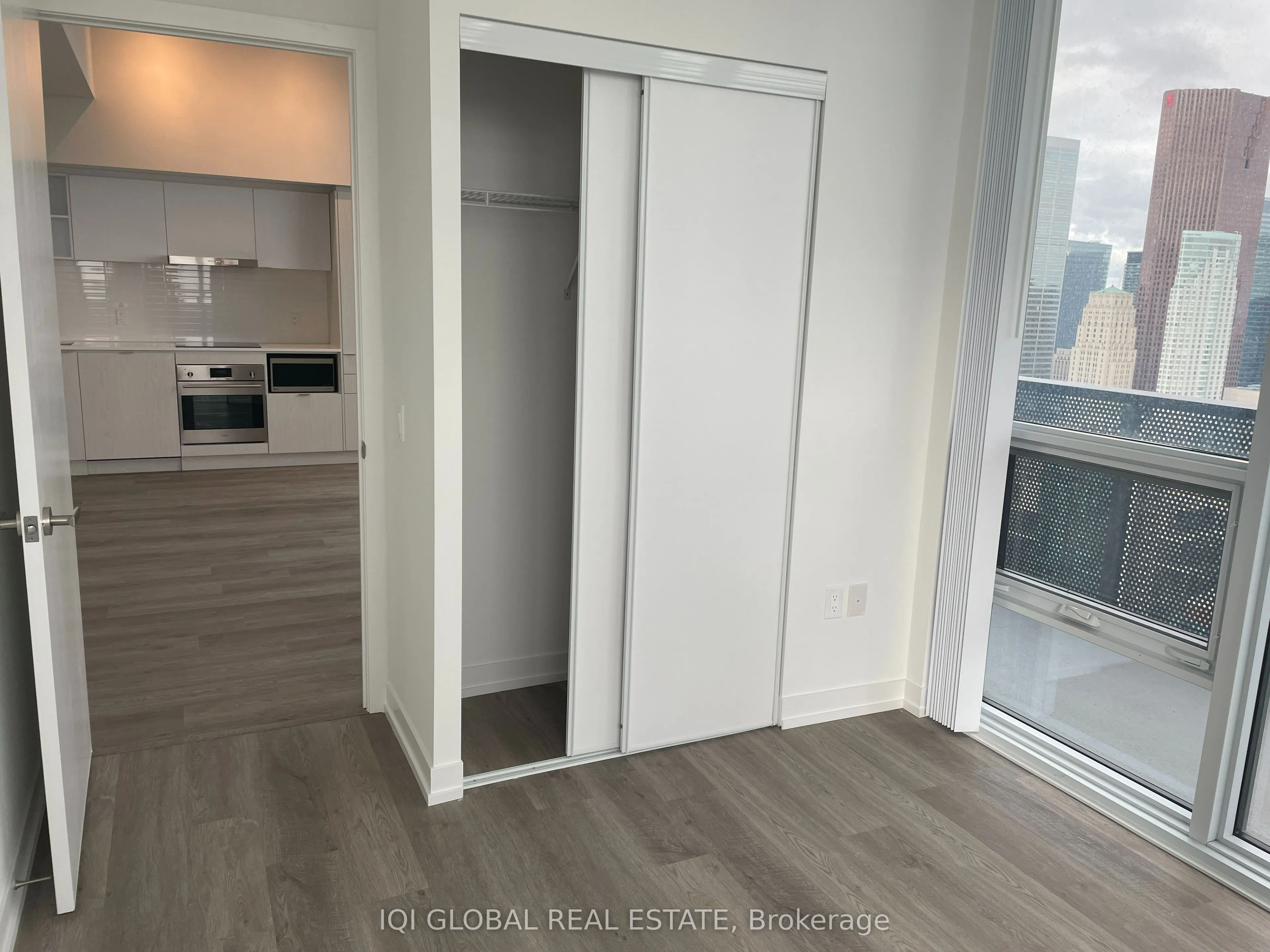 55 Cooper Street, #5105