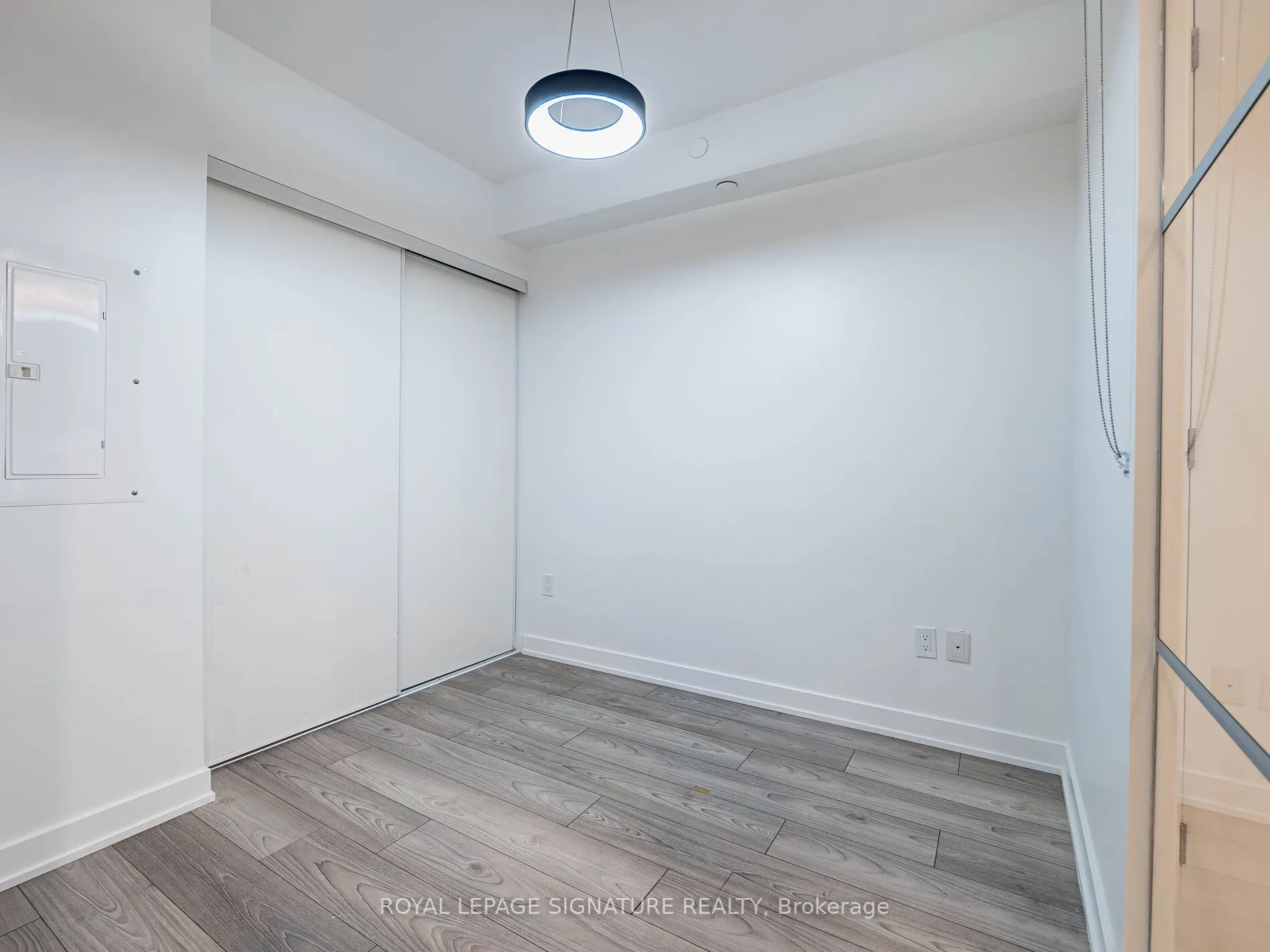 8 Tippett Road, #525