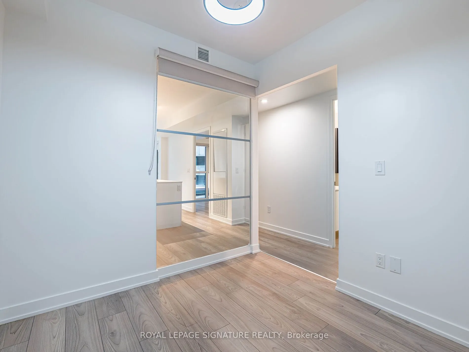 8 Tippett Road, #525