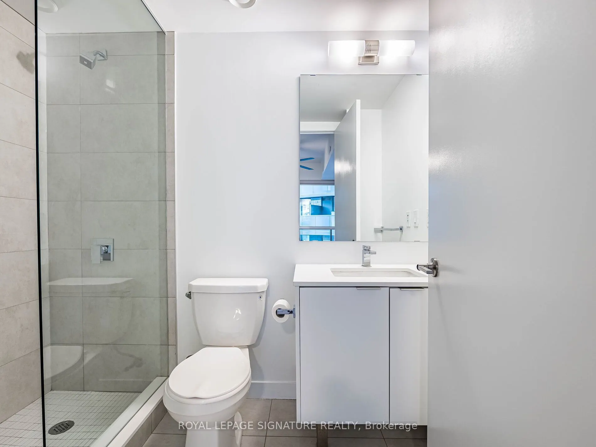 8 Tippett Road, #525