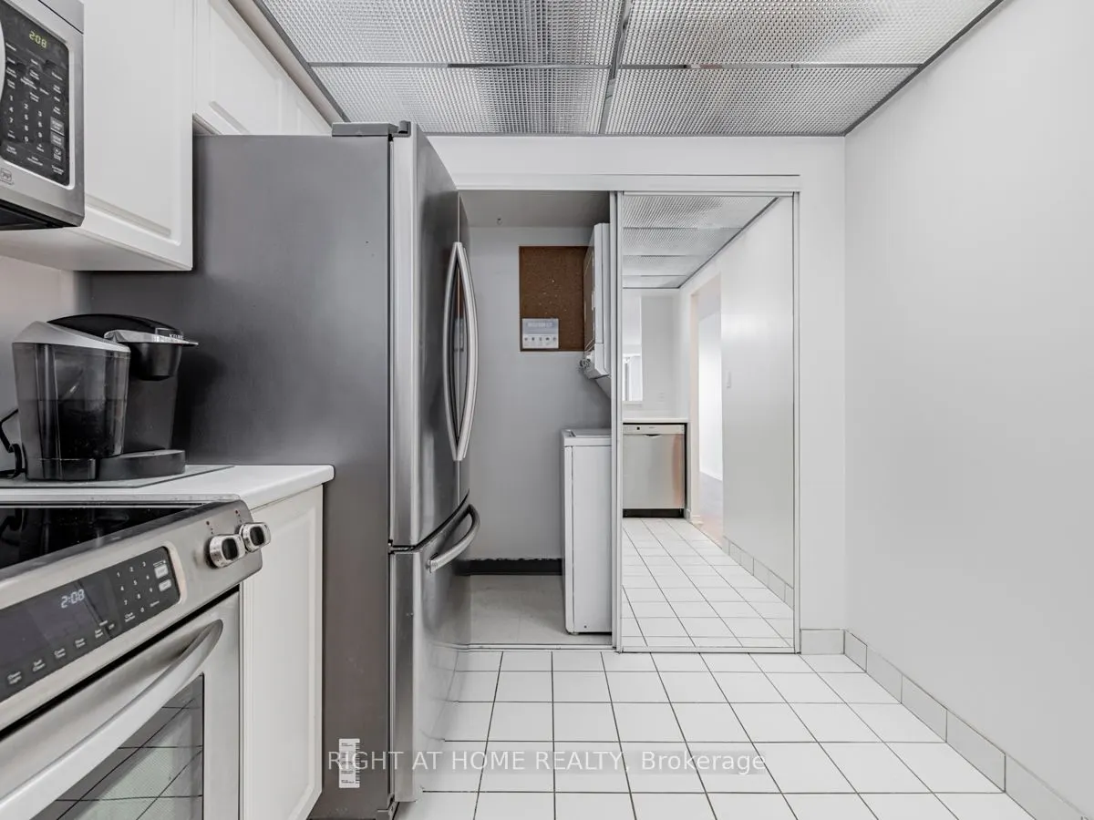 28 Hollywood Avenue, #PH09
