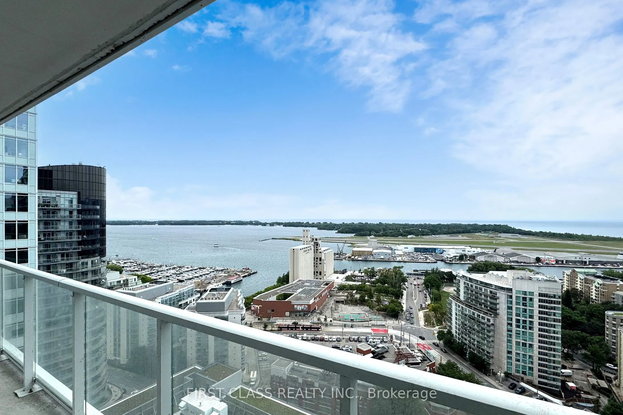 19 Bathurst Street, #3012