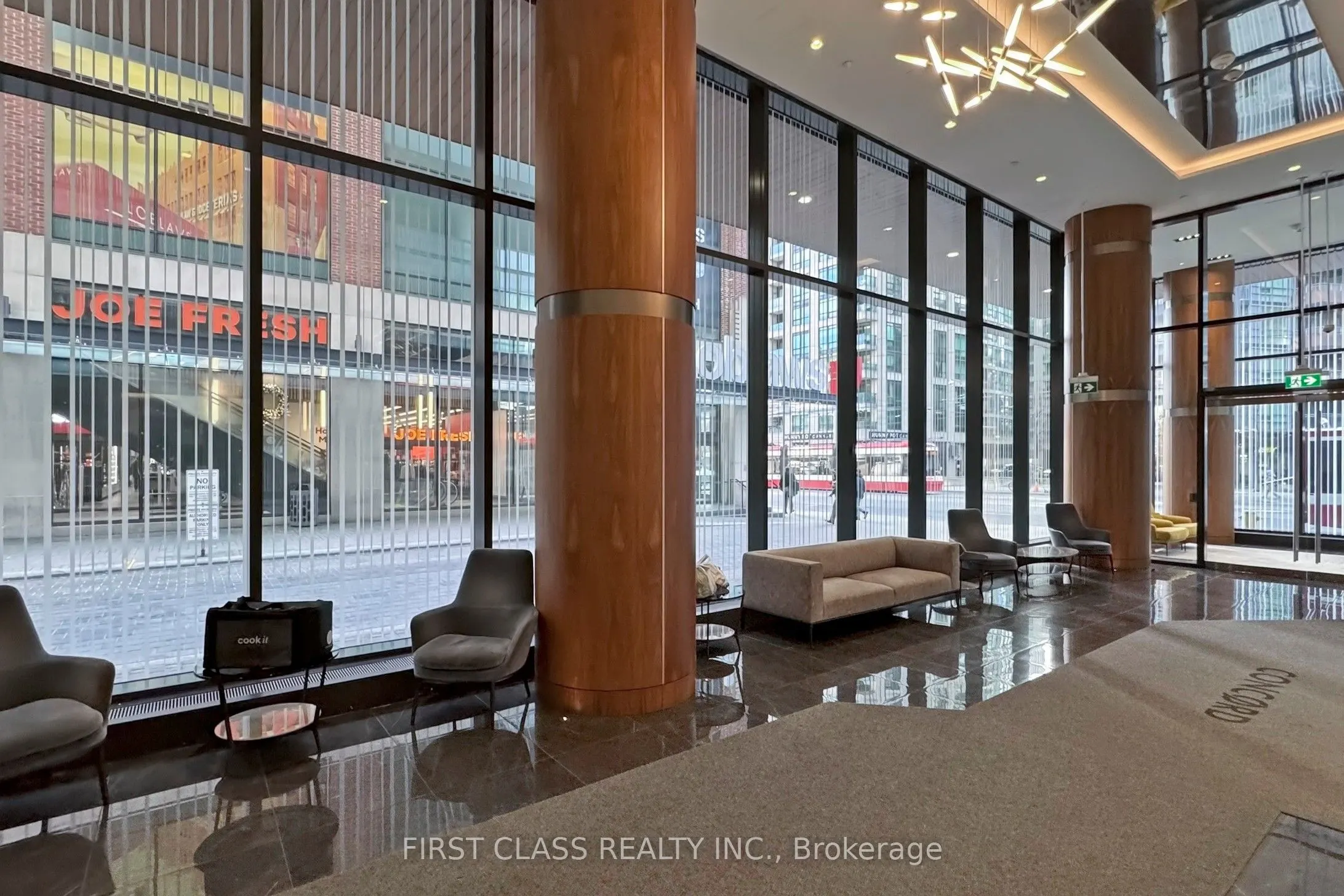 19 Bathurst Street, #3012