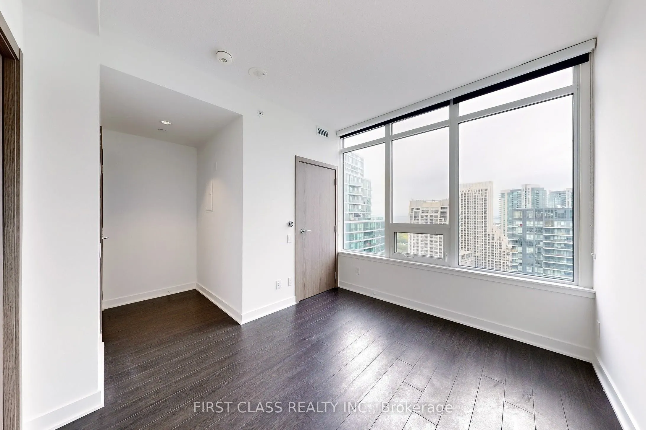 19 Bathurst Street, #3012