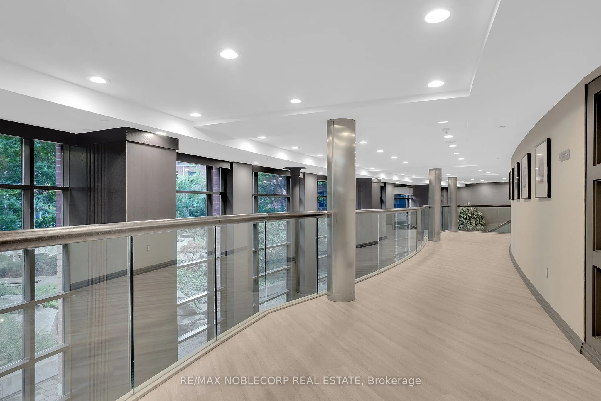 33 Sheppard Avenue E, #500