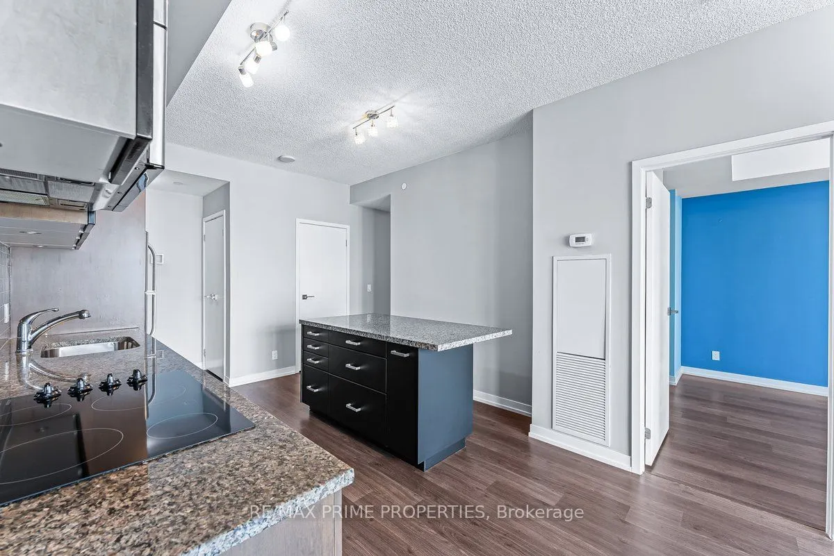 89 Dunfield Avenue, #2201