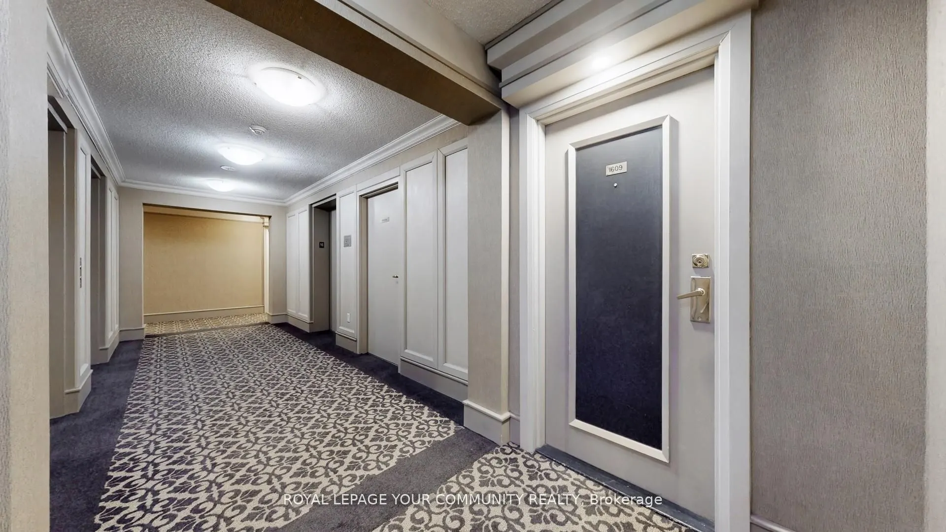 909 Bay Street, #1609