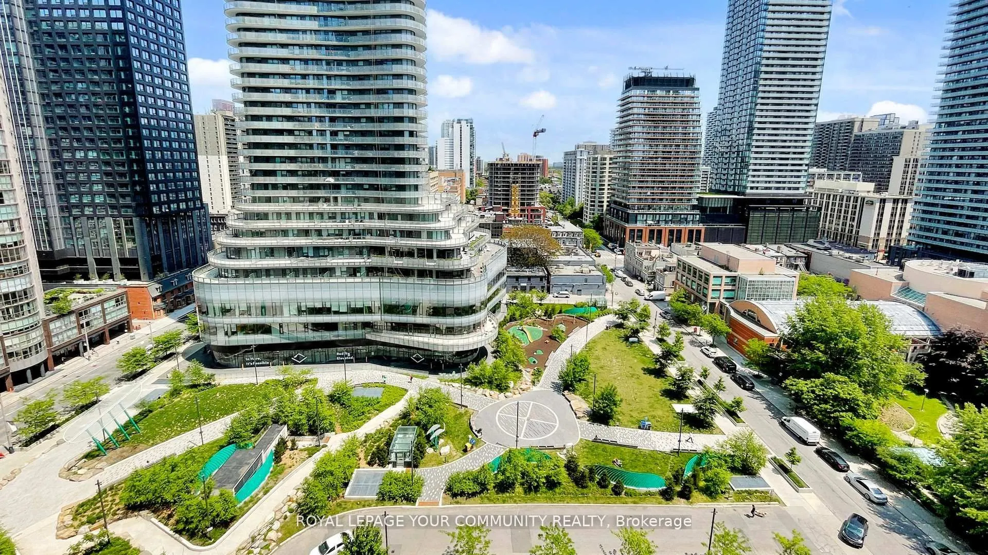 909 Bay Street, #1609