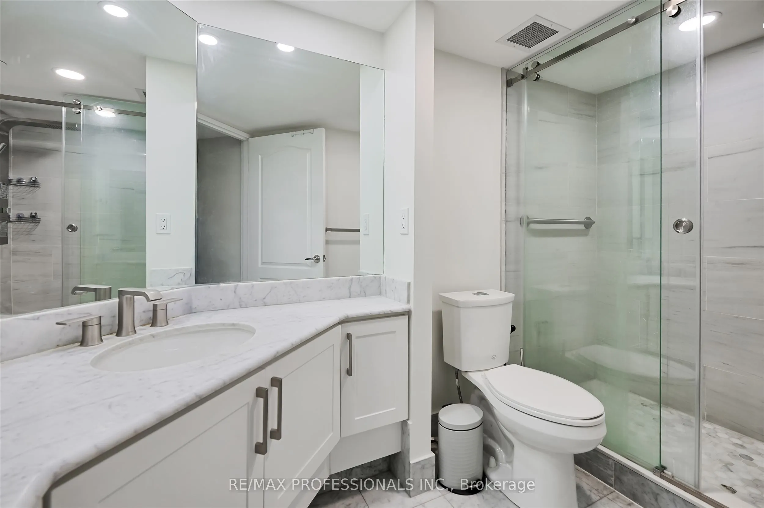 38 Elm Street, #3110