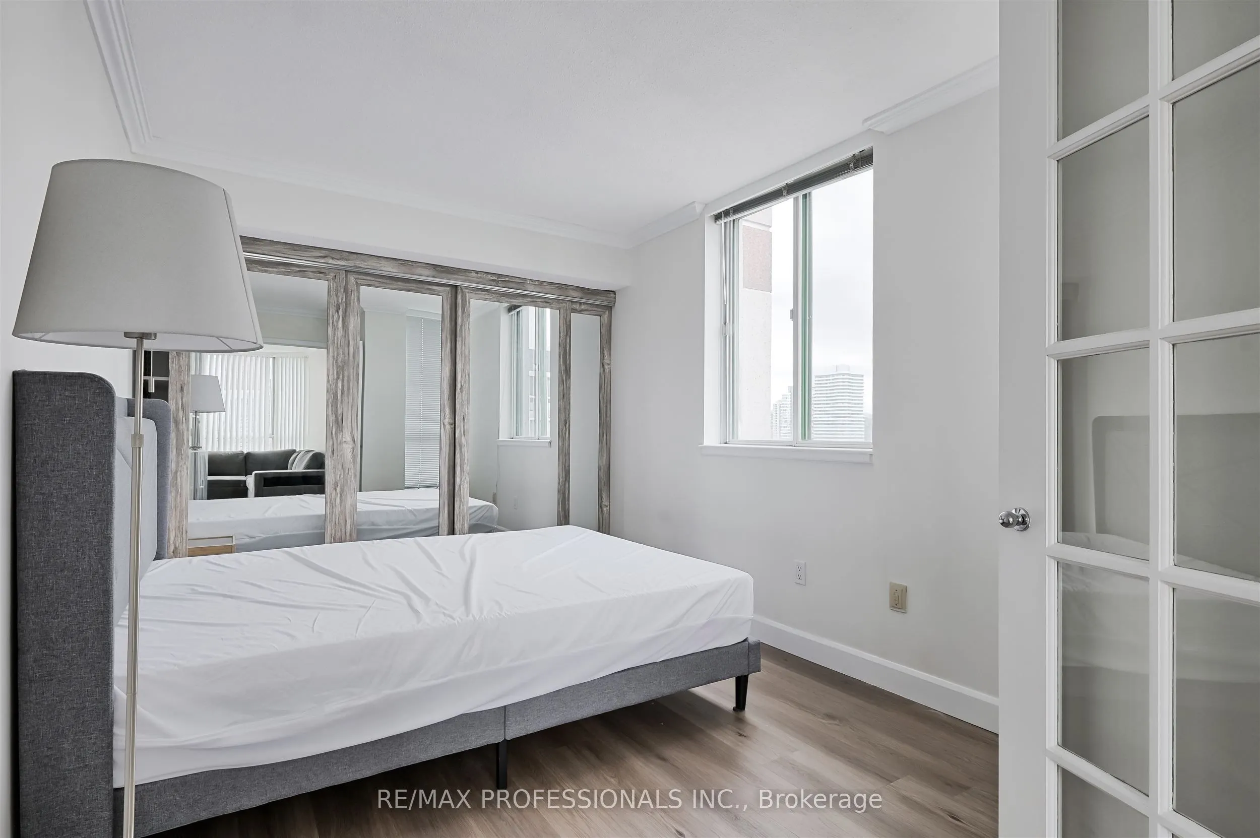 38 Elm Street, #3110