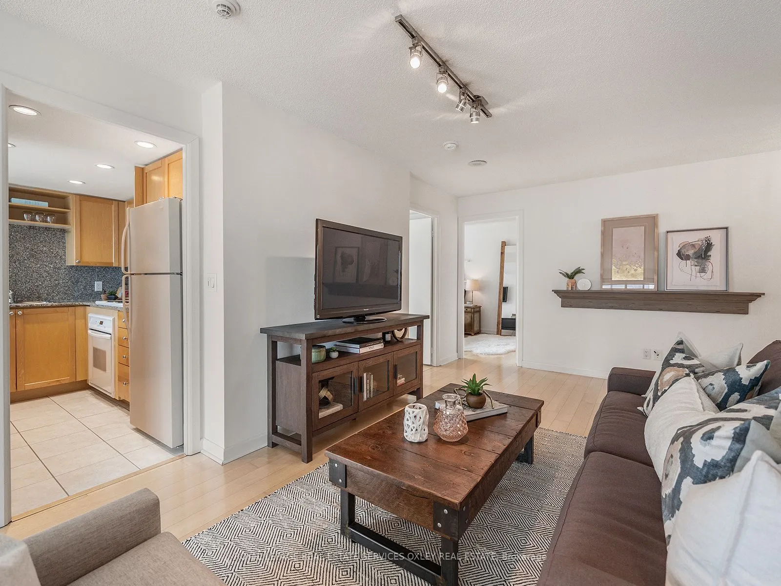 8 Park Road, #3312