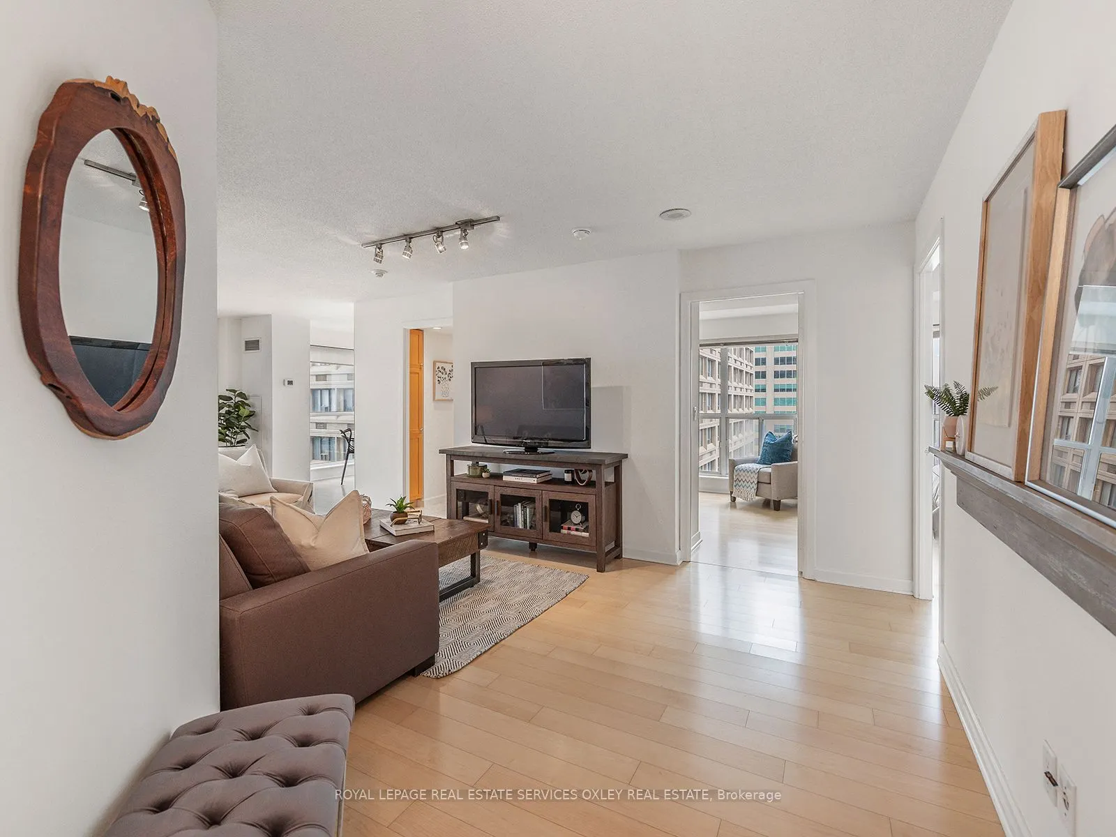 8 Park Road, #3312