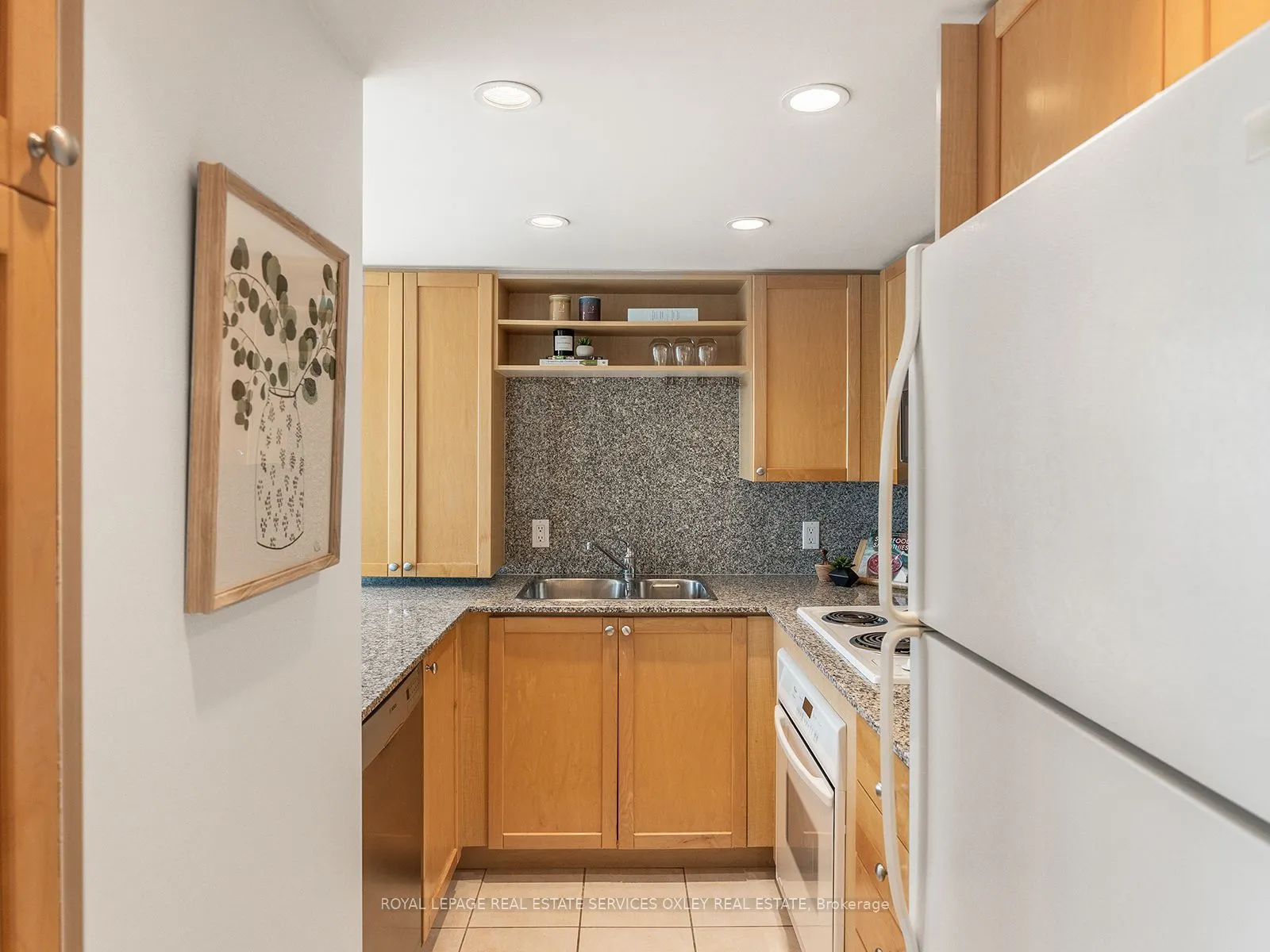 8 Park Road, #3312
