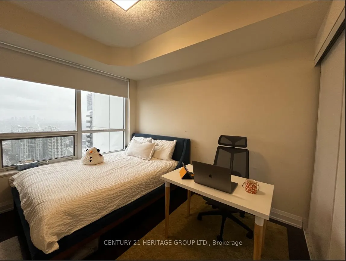 5 Sheppard Avenue E, #3216
