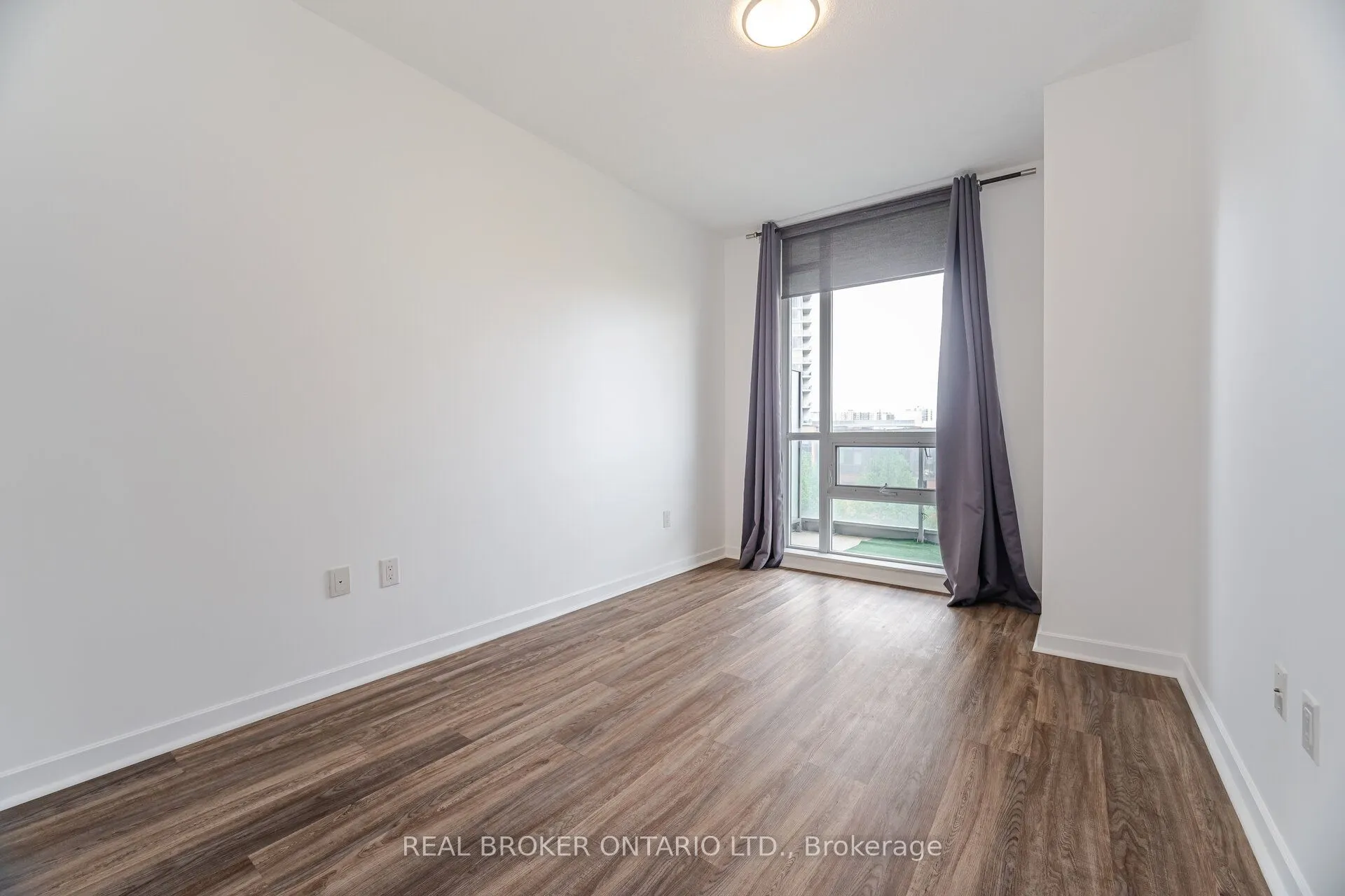 62 Forest Manor Road, #306