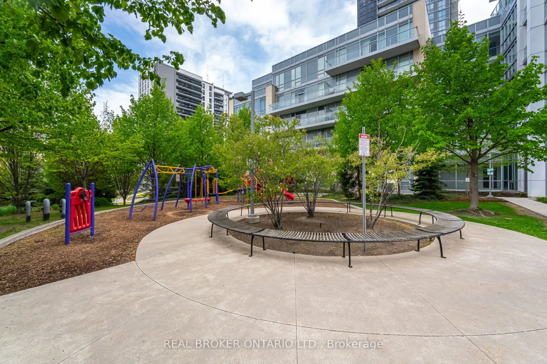 62 Forest Manor Road, #306