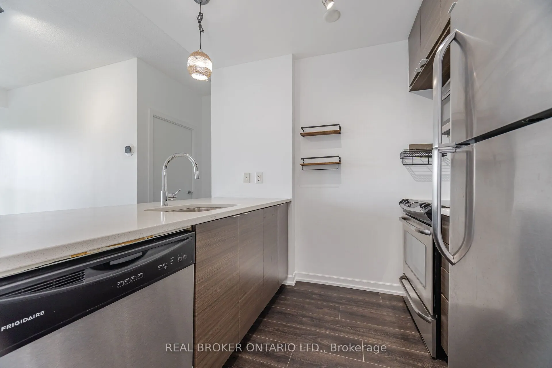 62 Forest Manor Road, #306