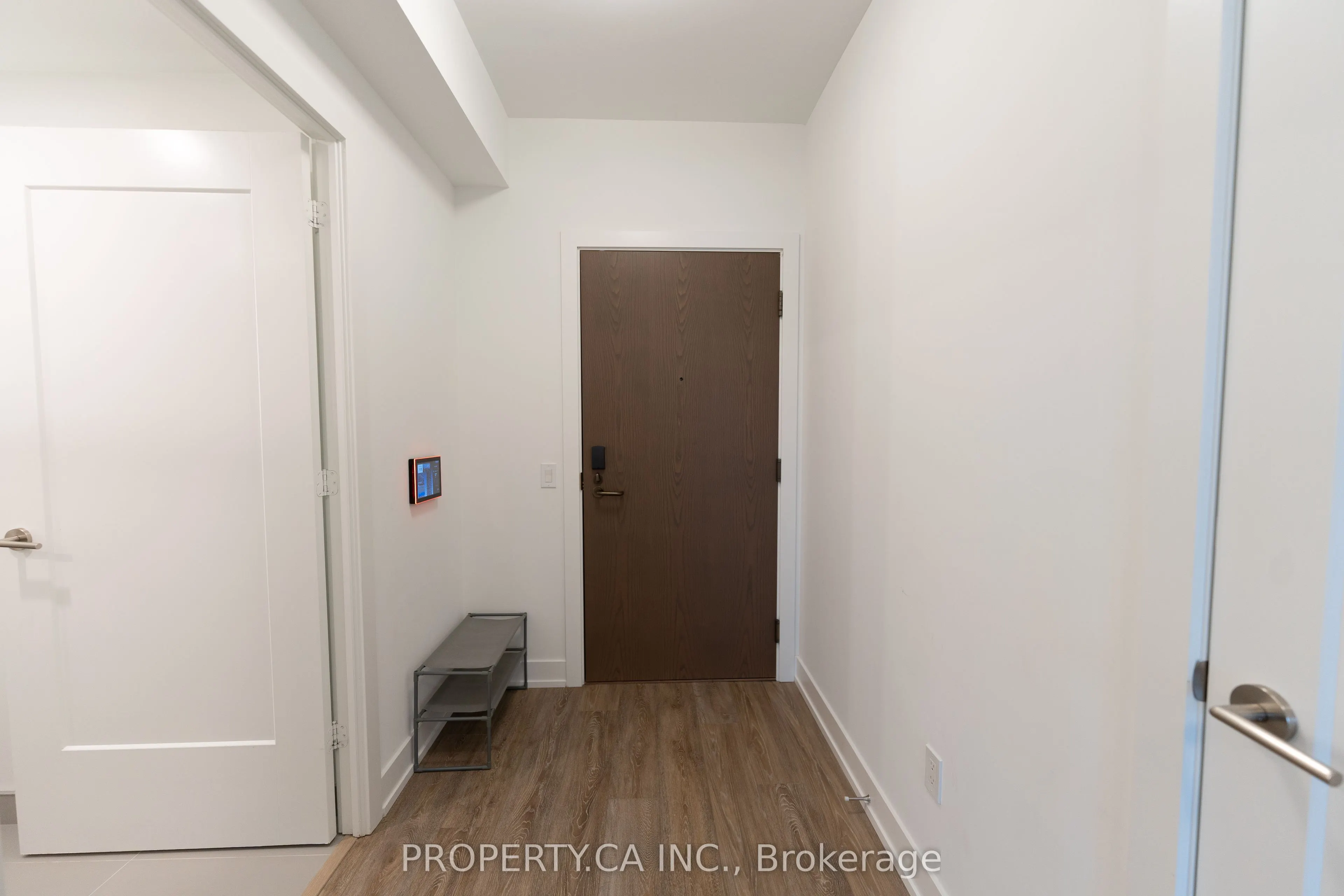 30 Inn on the Park Drive, #3104