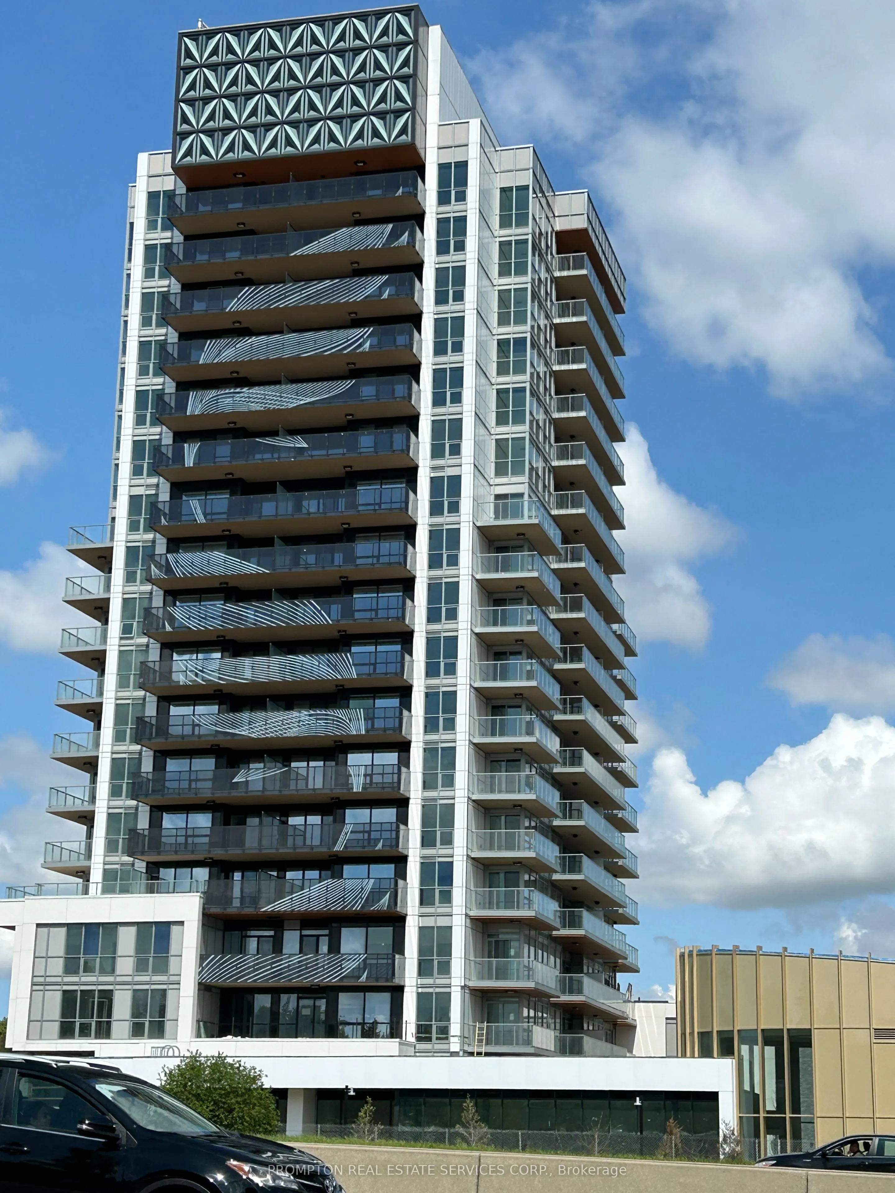 27 McMahon Drive, #1615