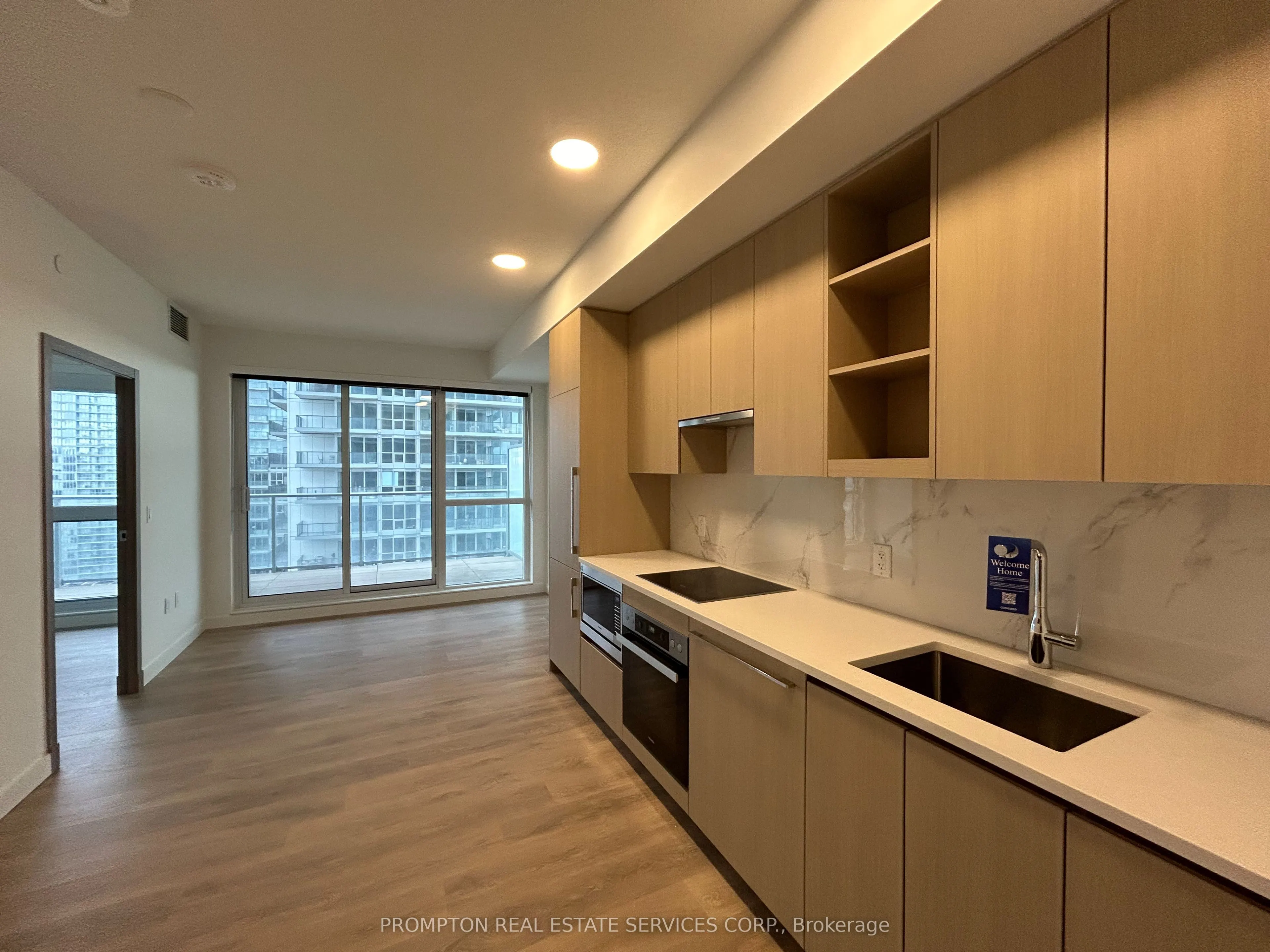 27 McMahon Drive, #1615