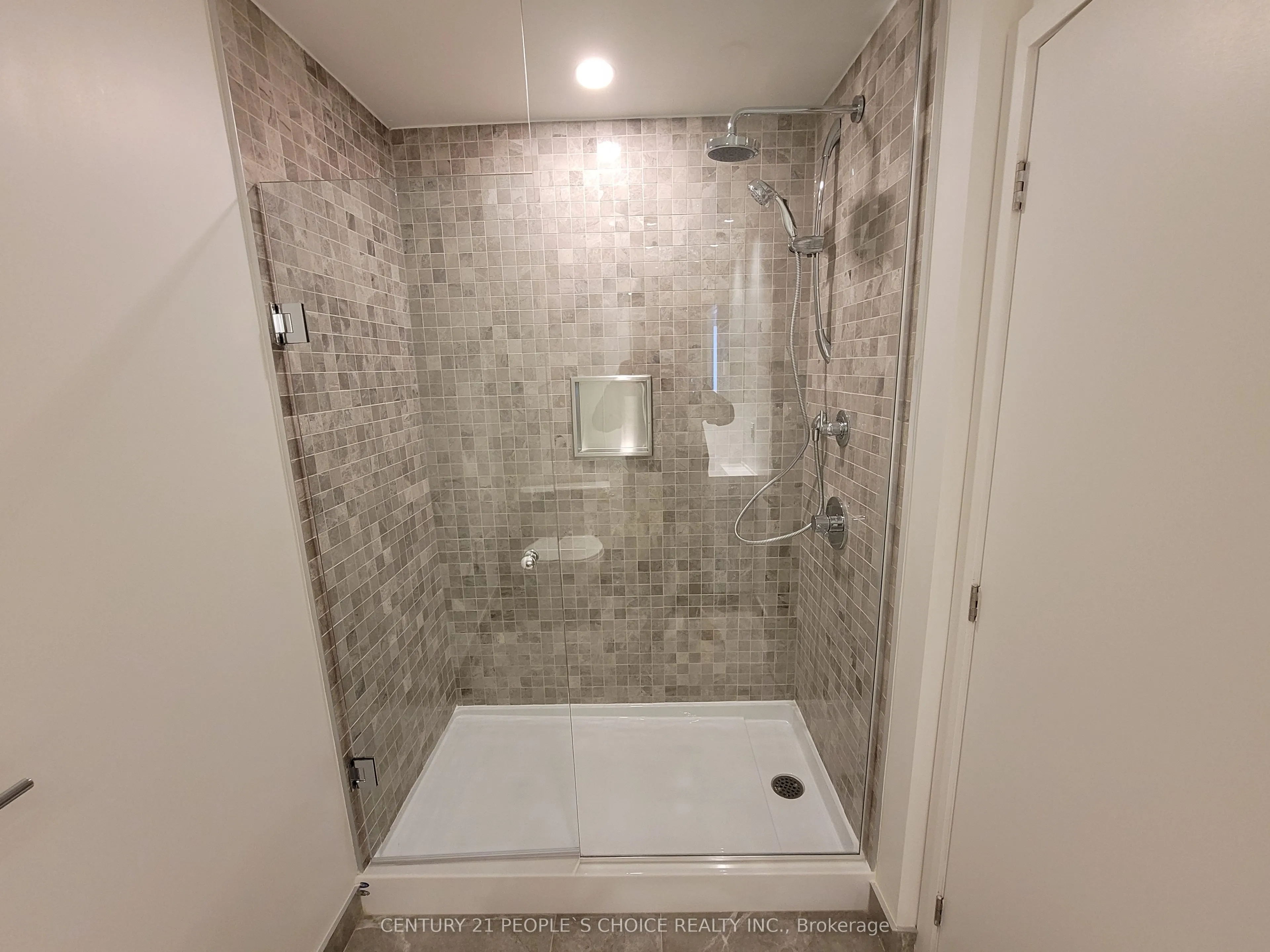 20 Richardson Street, #3003