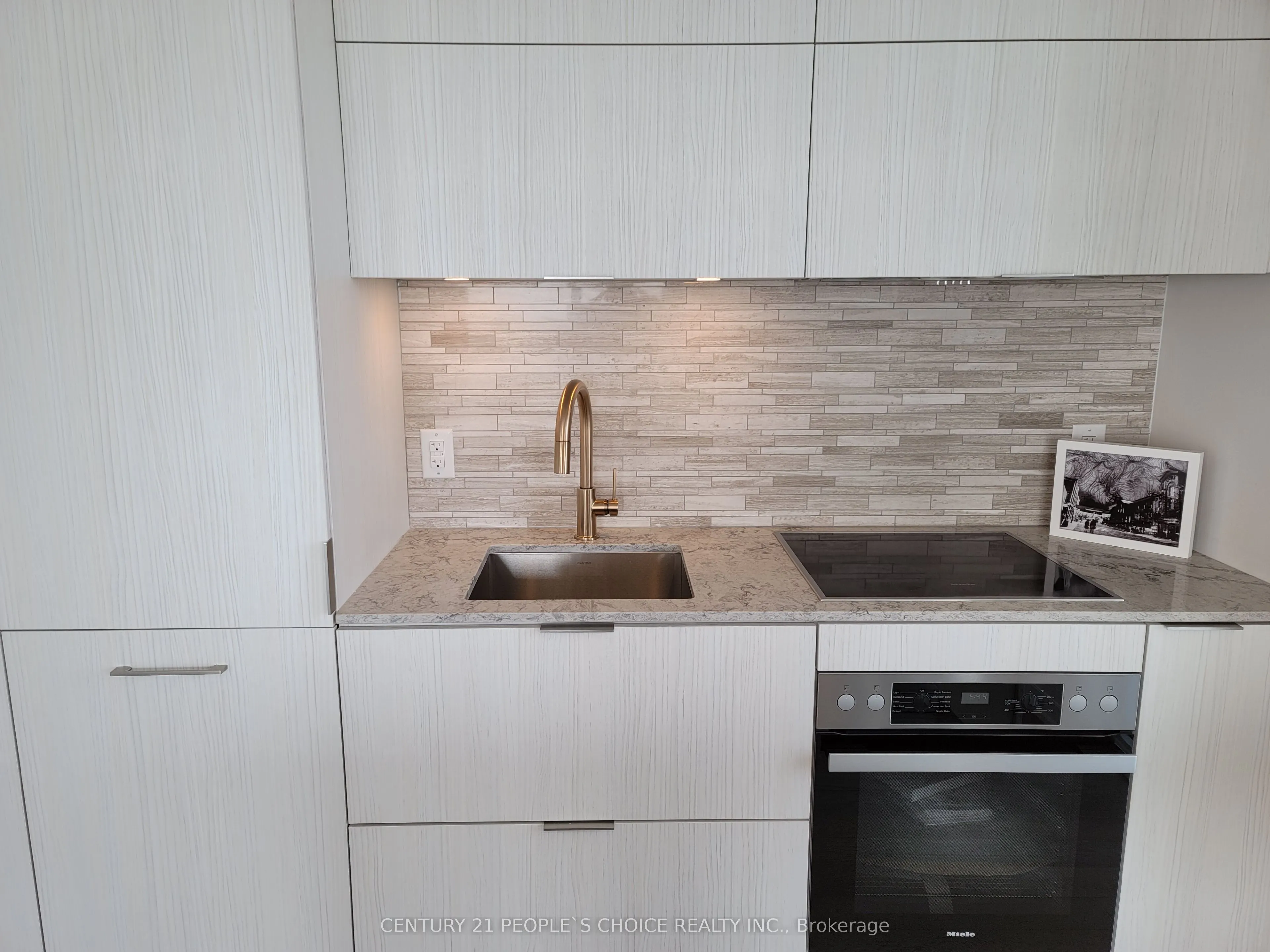 20 Richardson Street, #3003