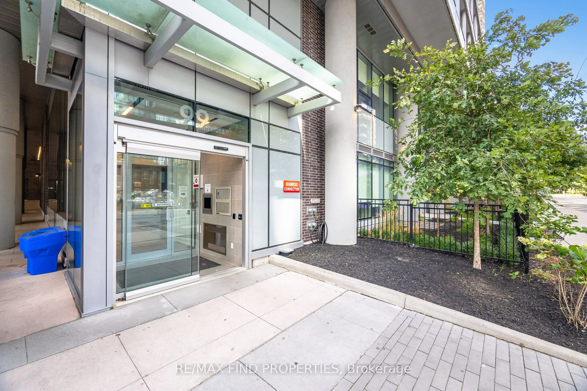 99 Broadway Avenue, #2304